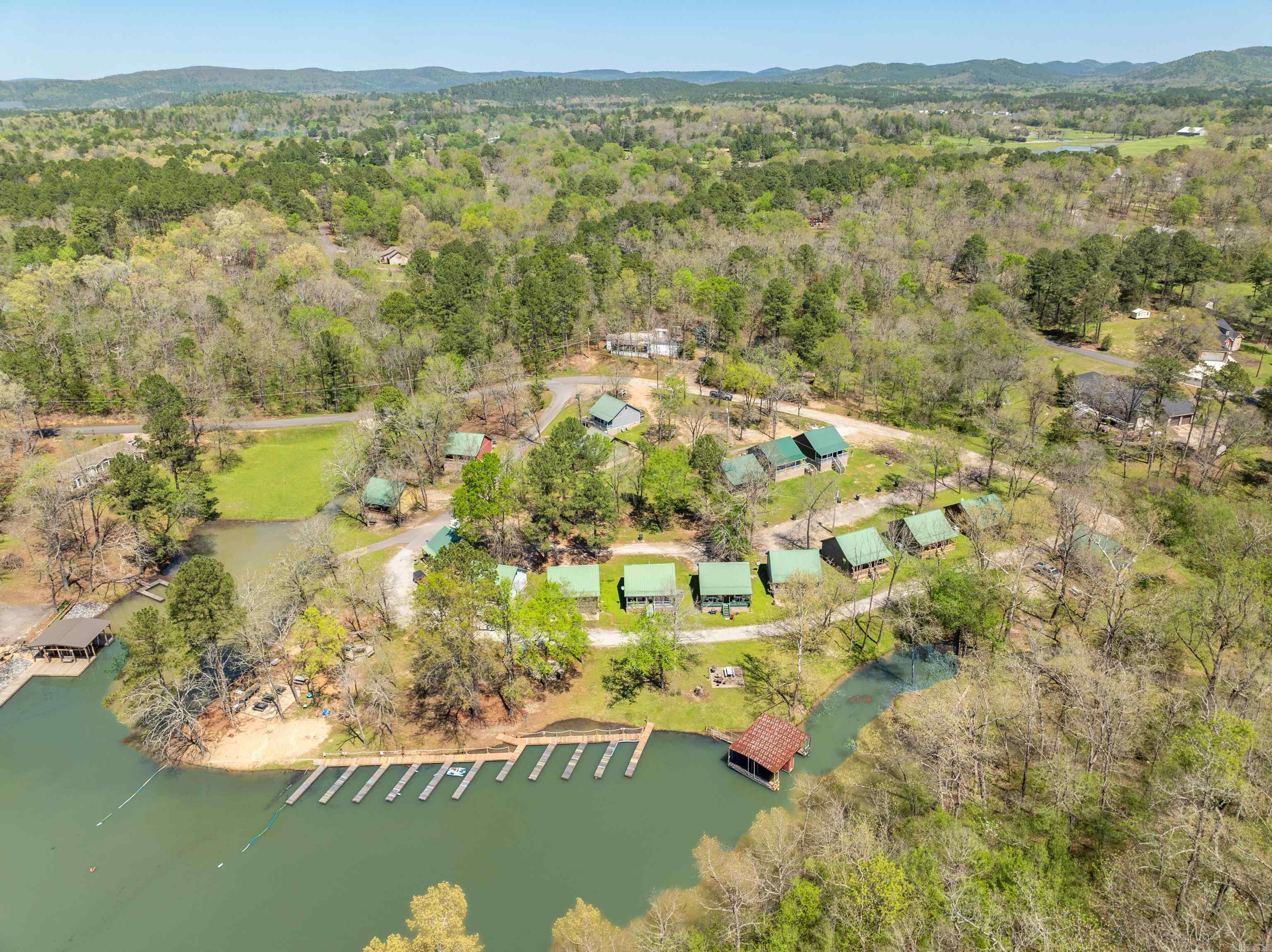 136 Shady Oak  Hot Springs, AR