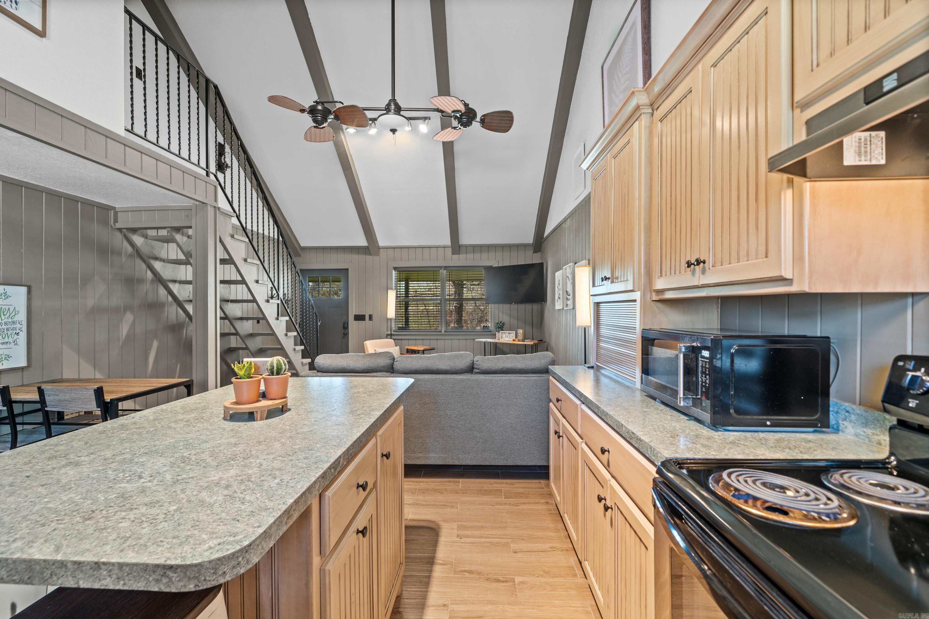 136 Shady Oak  Hot Springs, AR