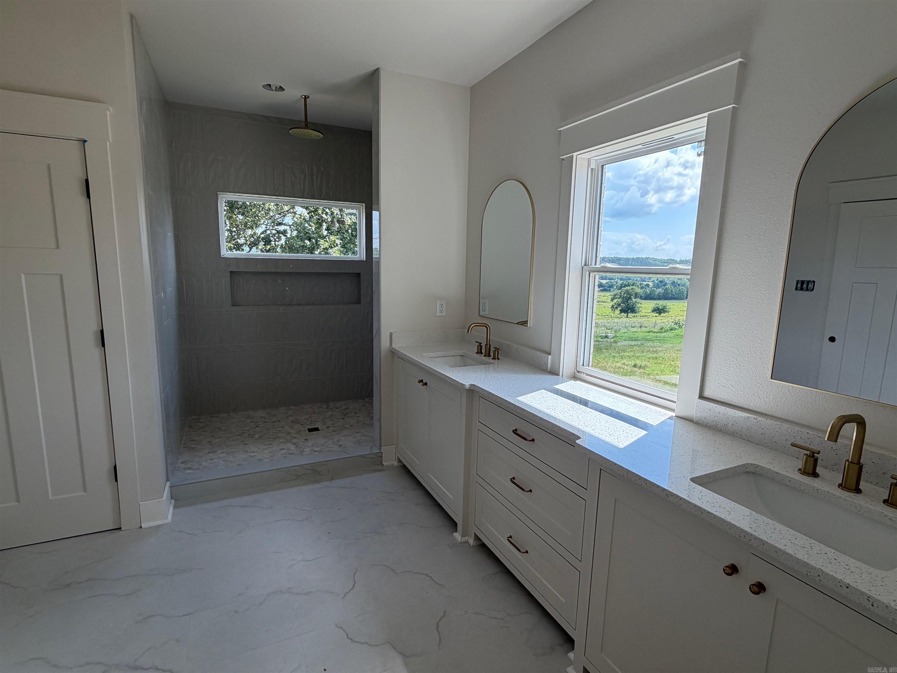 280 Castleberry Road Greenbrier, AR 72058