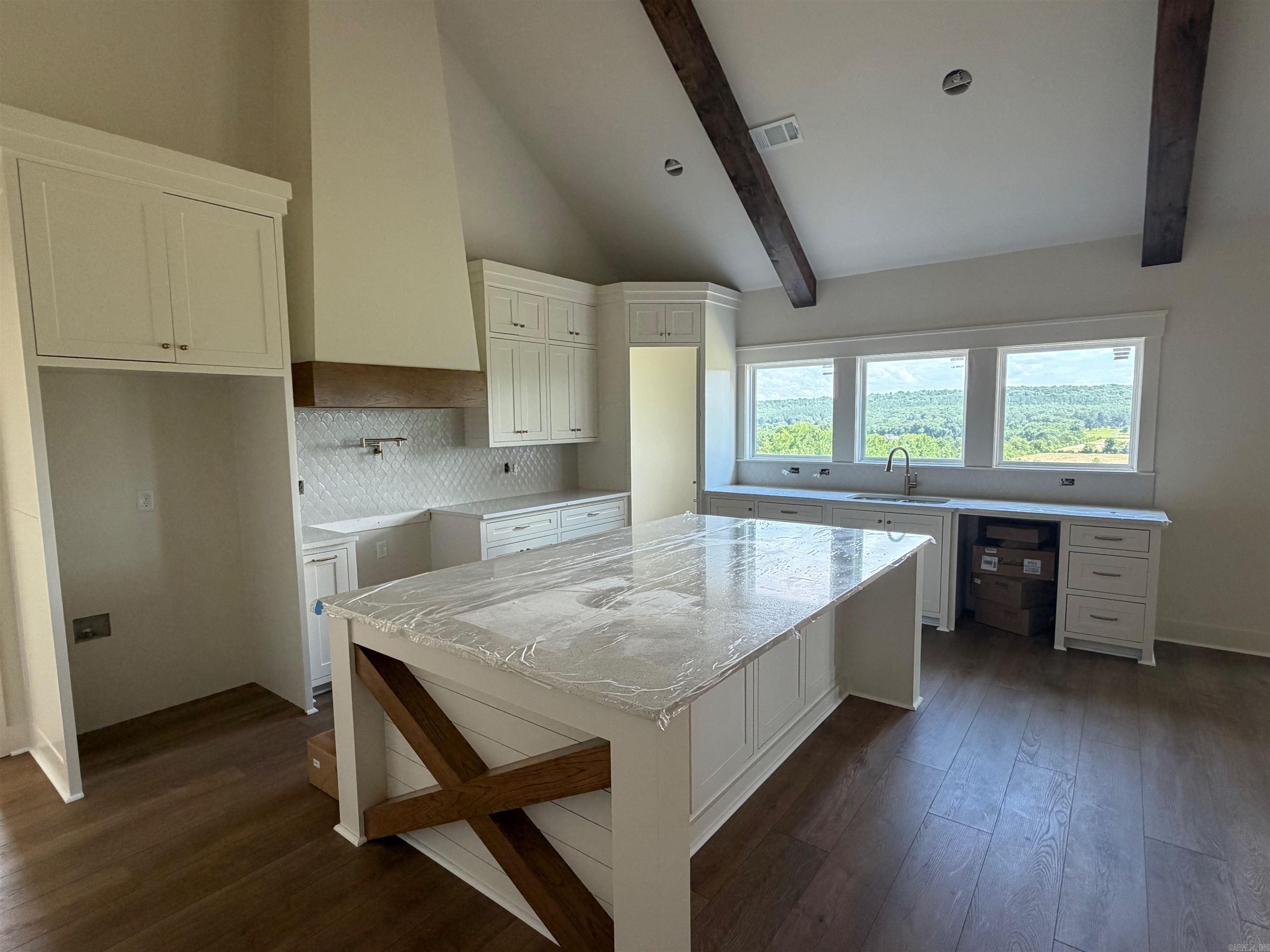 280 Castleberry Road Greenbrier, AR 72058