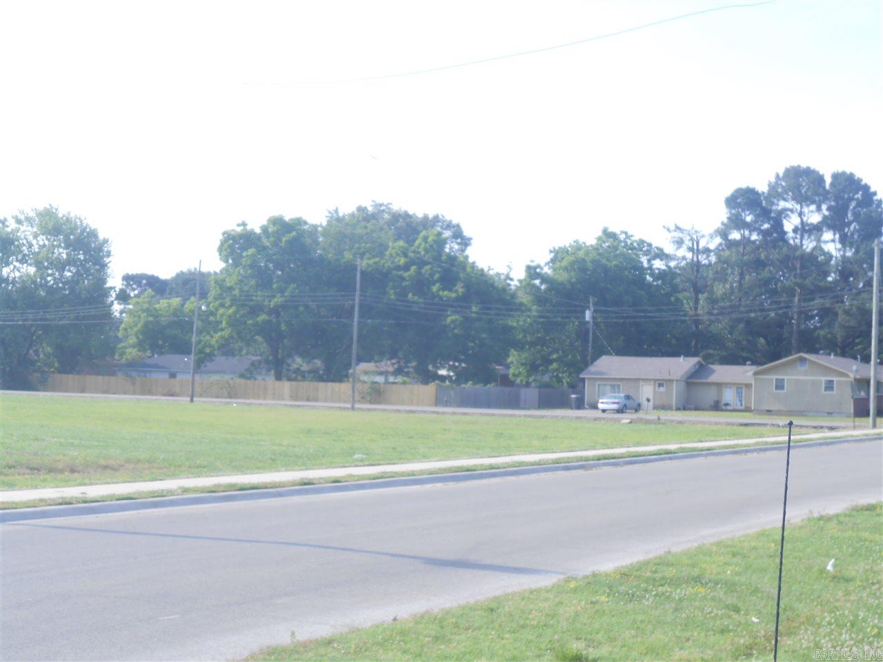 3201 E Highland  Jonesboro, AR