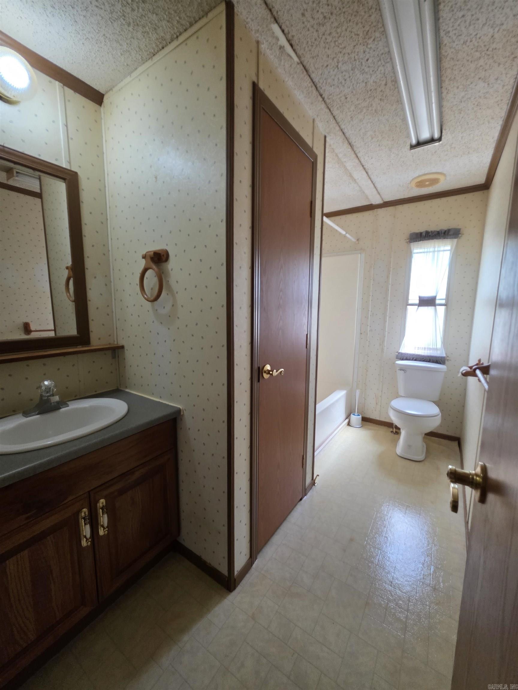 120 Kings Circle Hatfield, AR 71945