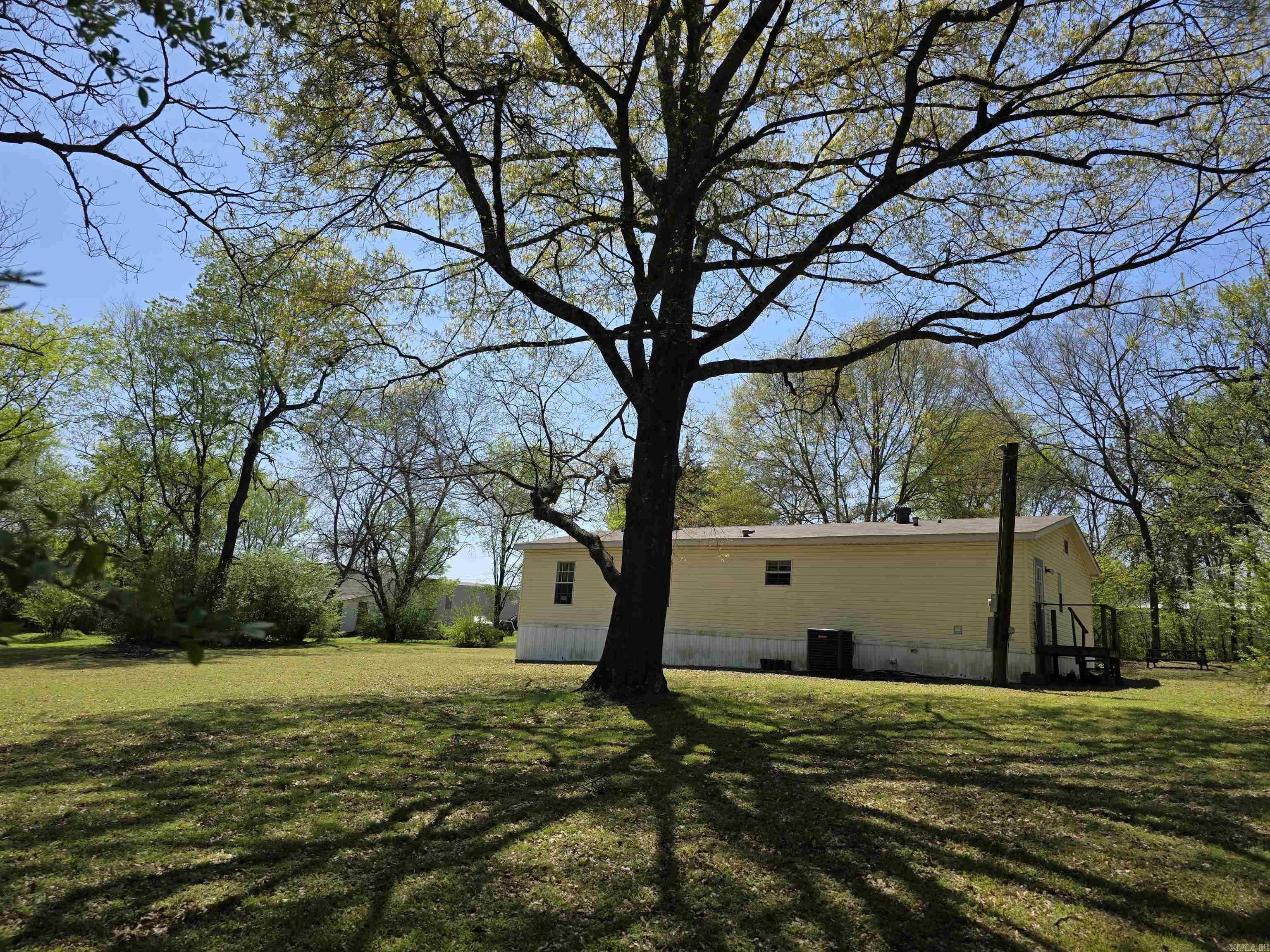 120 Kings Circle Hatfield, AR 71945