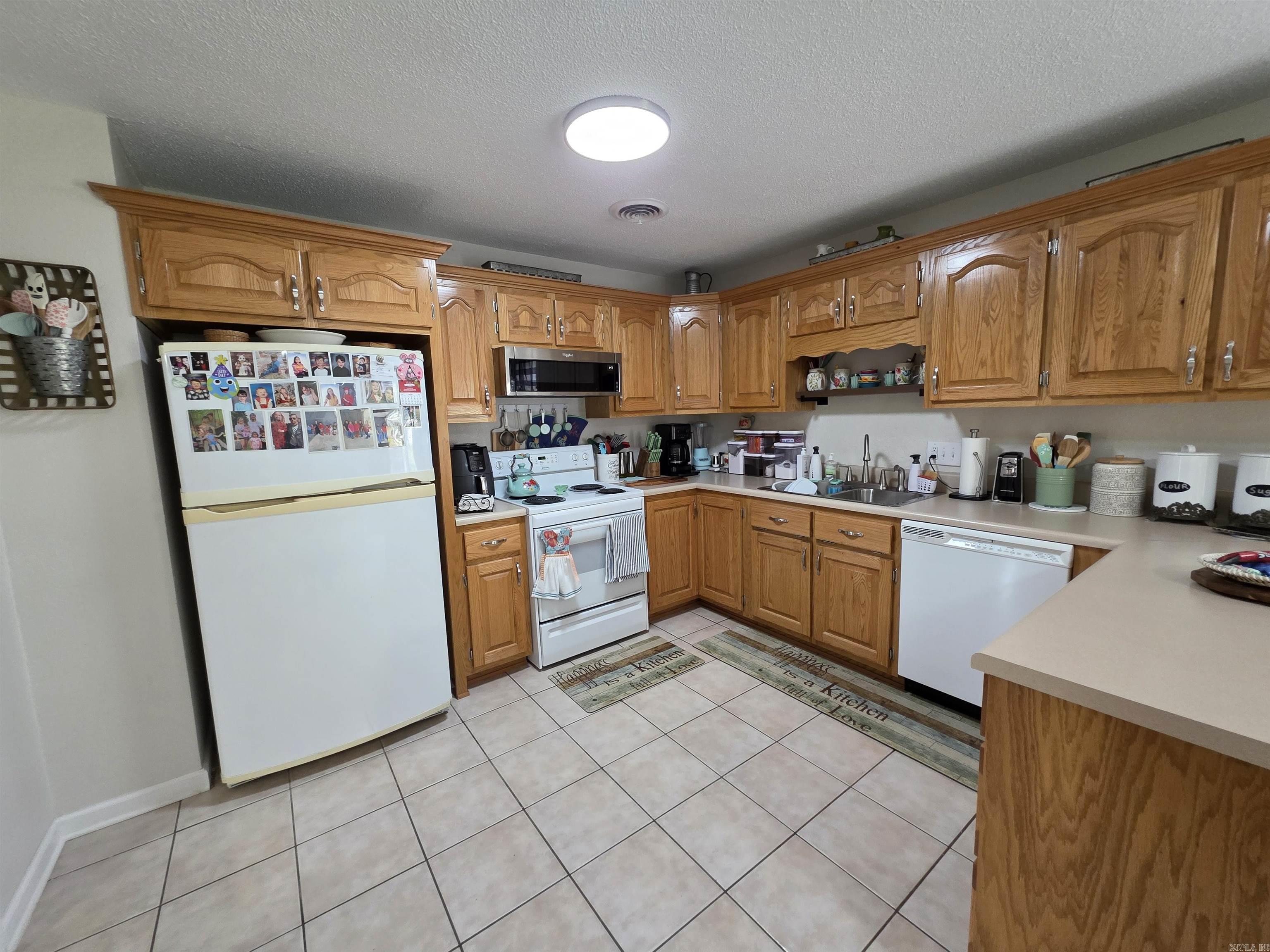 2601 Hatcher Dr Paragould, AR 72450