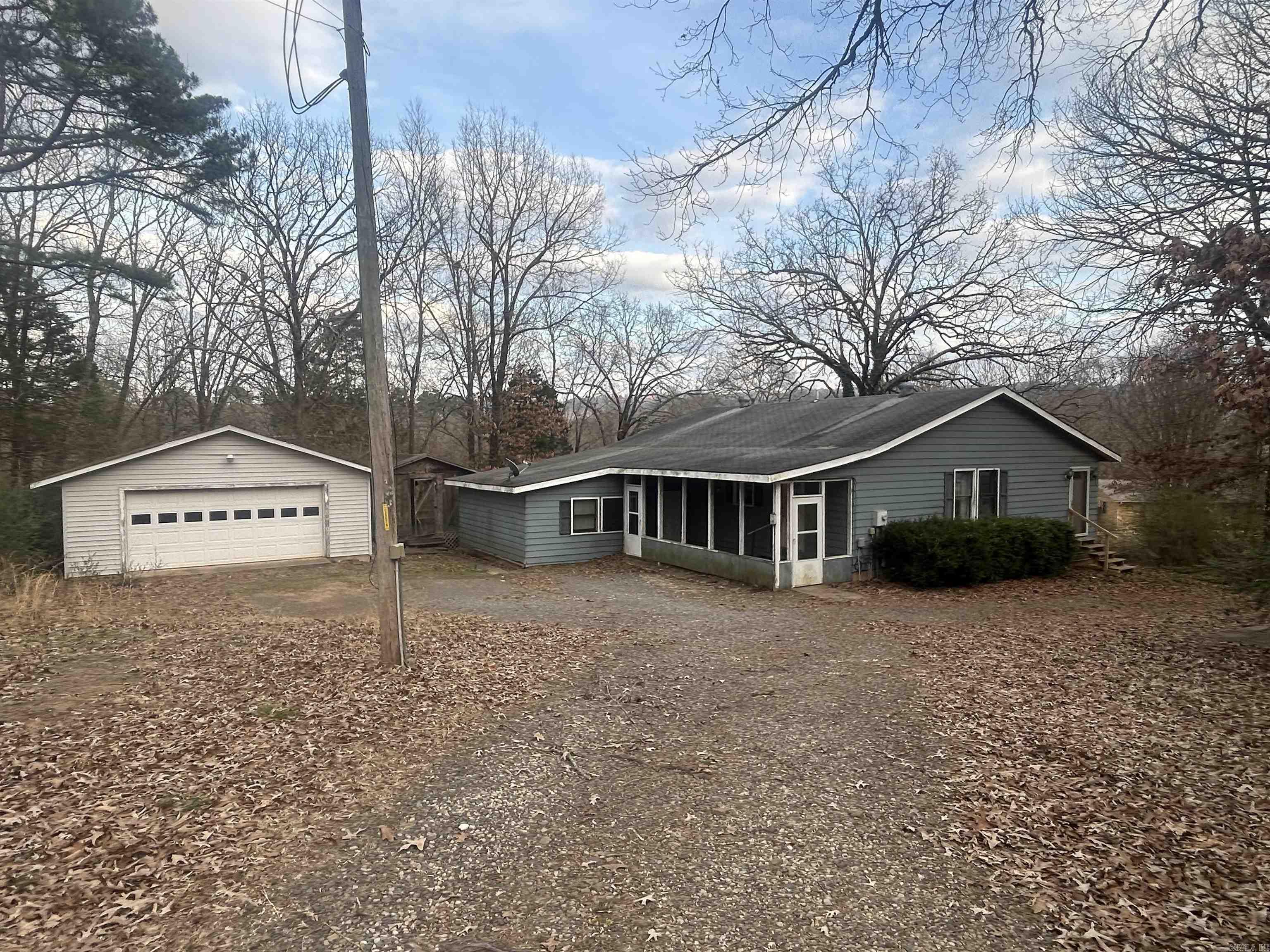 574 Choctaw Landing Clinton, AR 72031