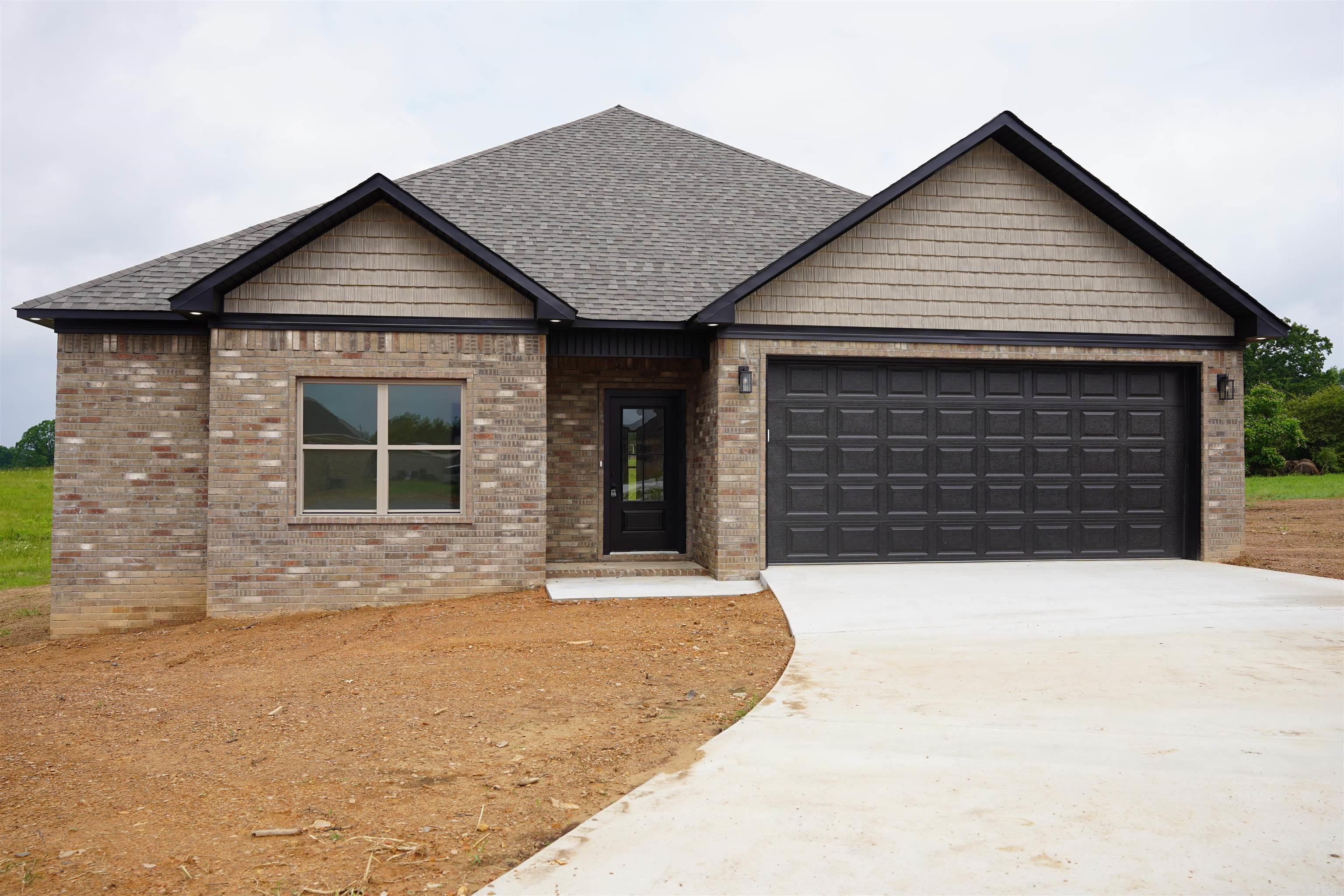 31 High Point  Greenbrier, AR