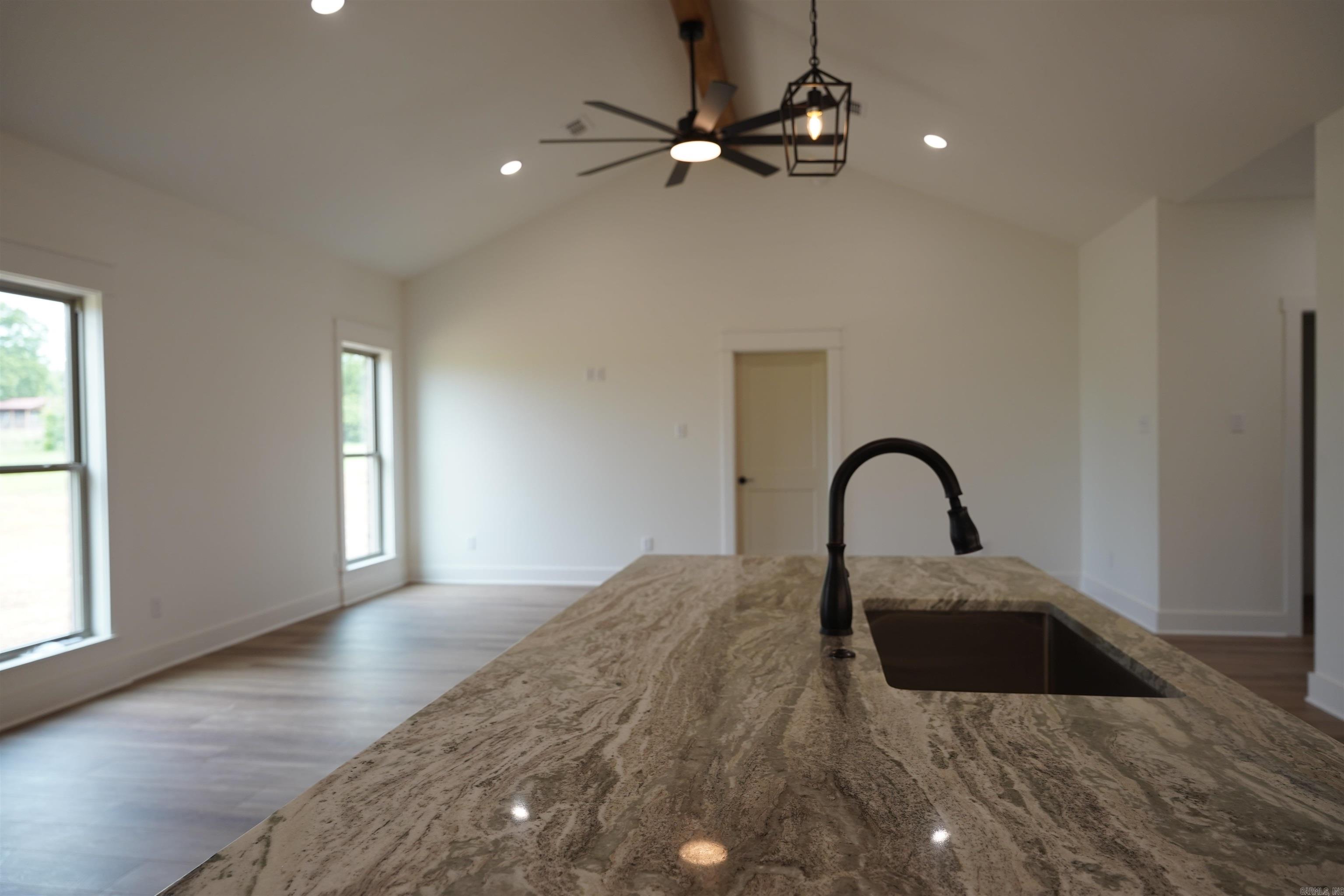 31 High Point  Greenbrier, AR