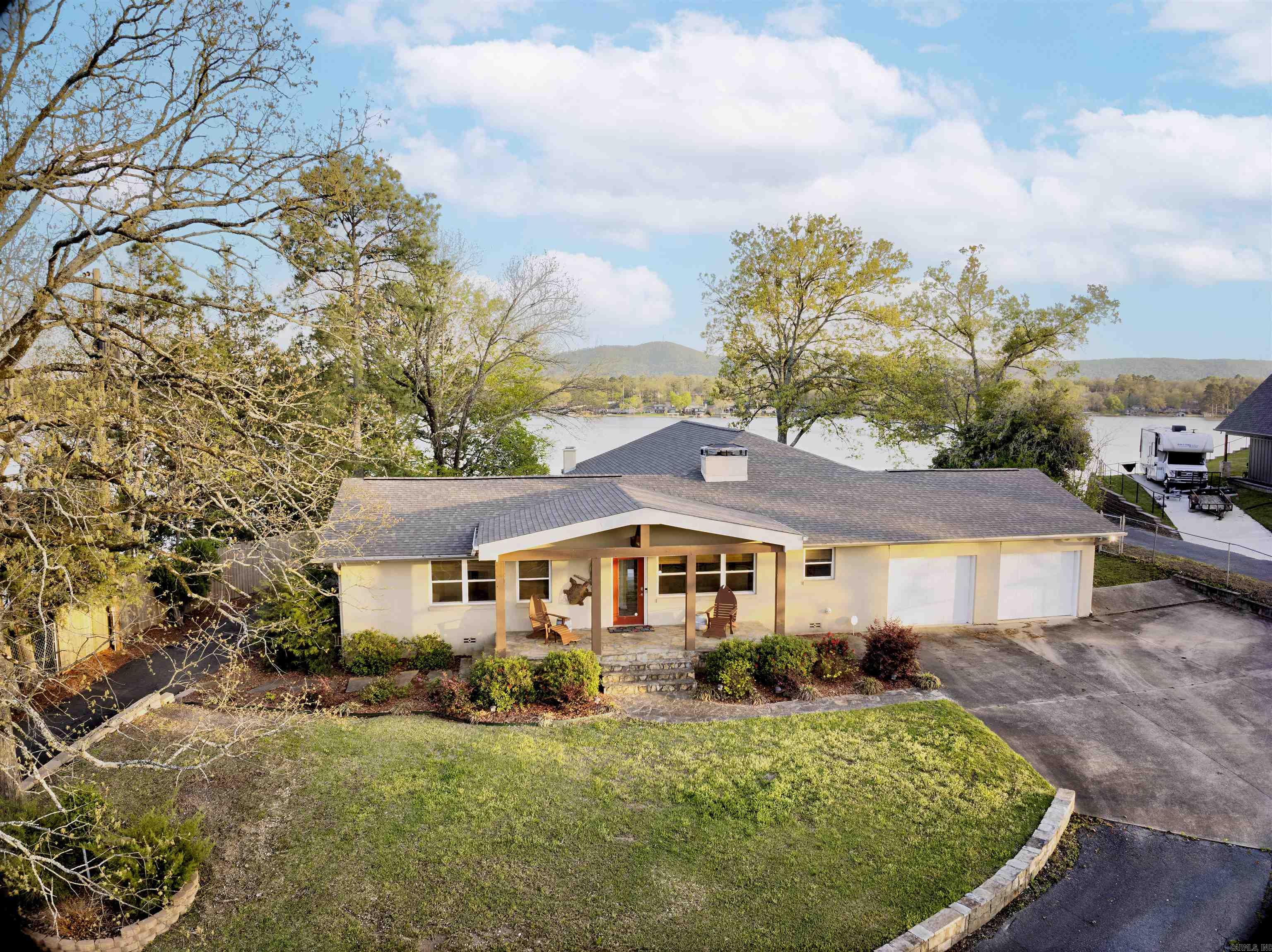 2325 Marion Anderson  Hot Springs, AR