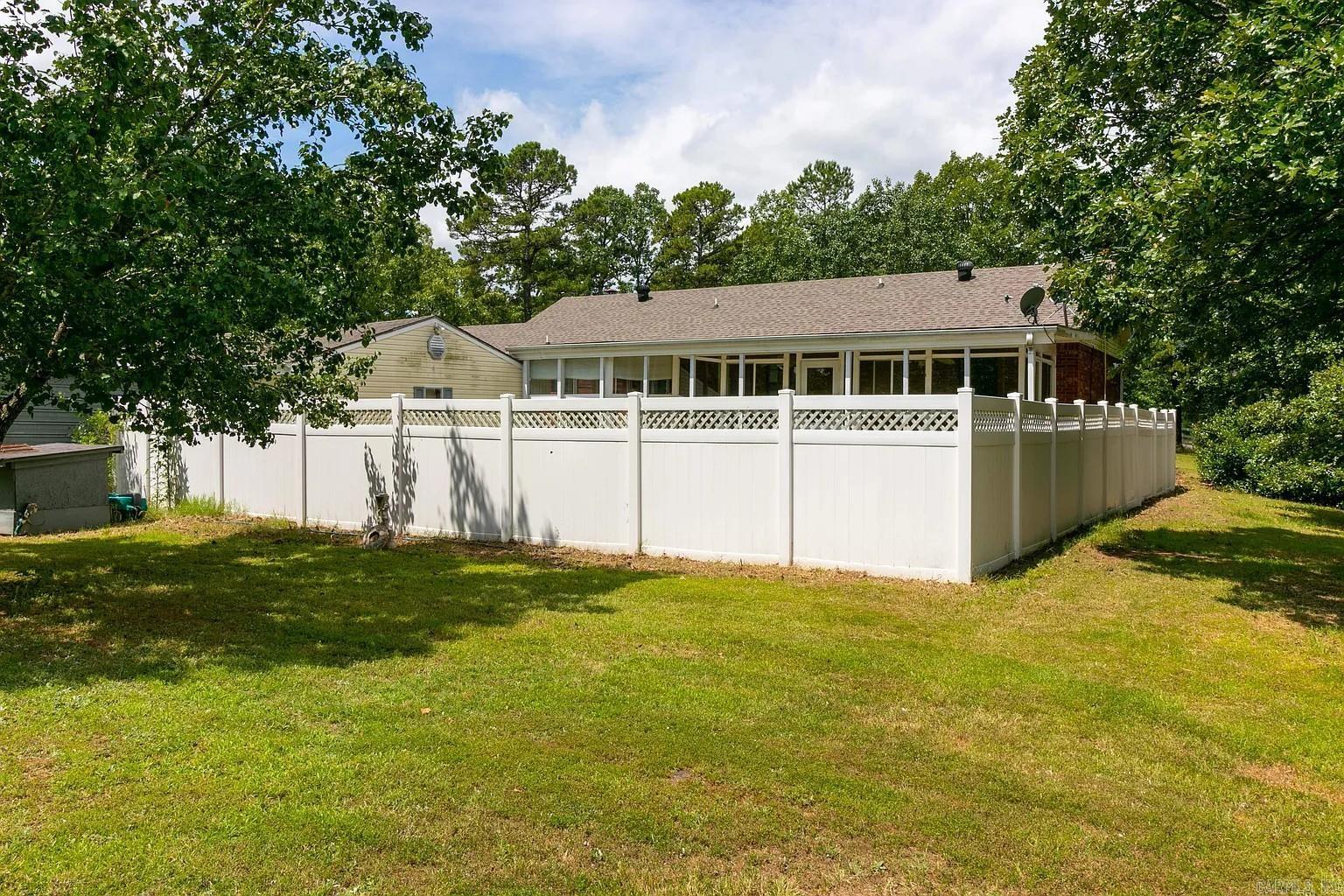 104 Sunshine Farms Road  Bigelow, AR