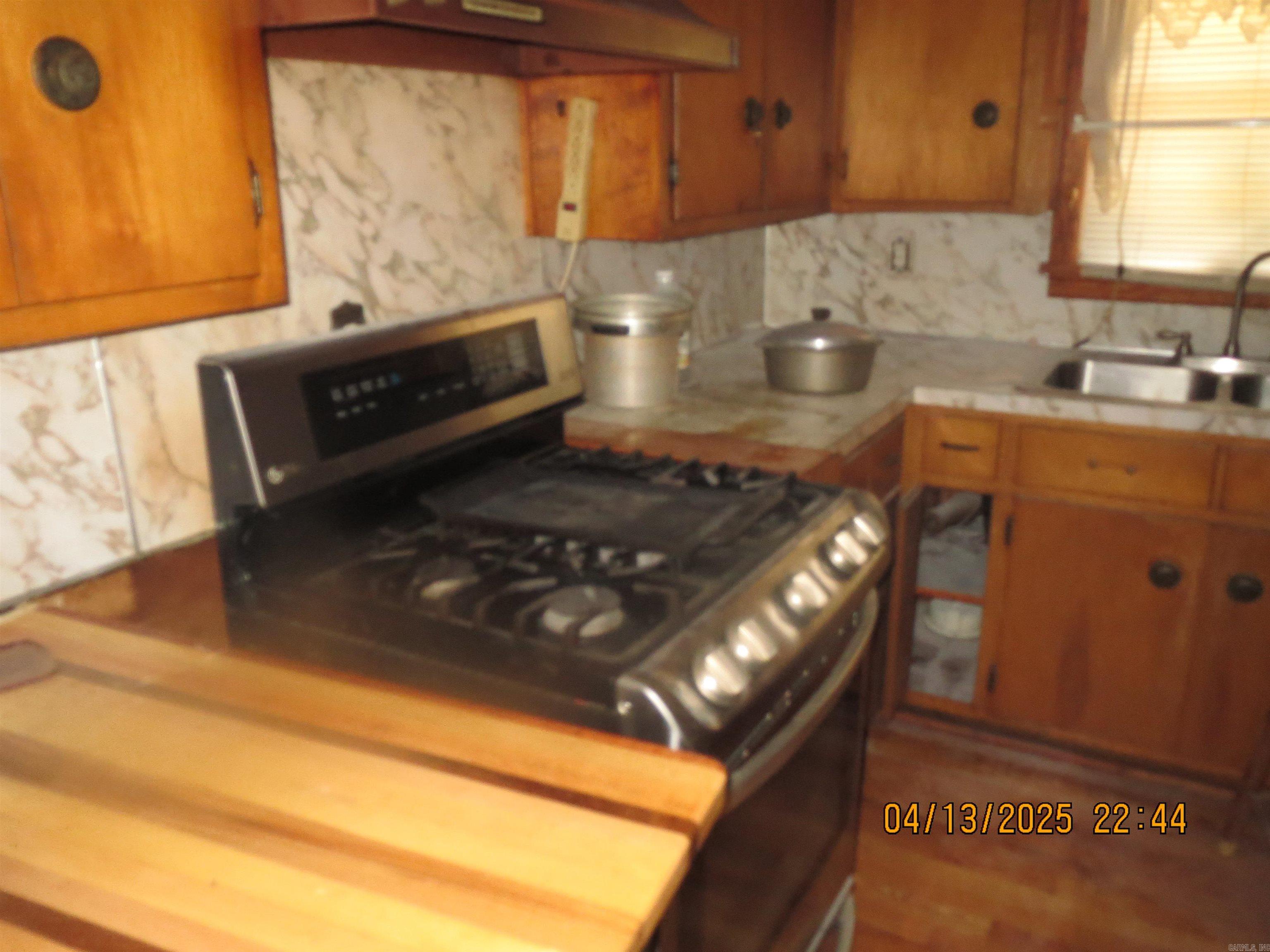 609 E Central  Warren, AR