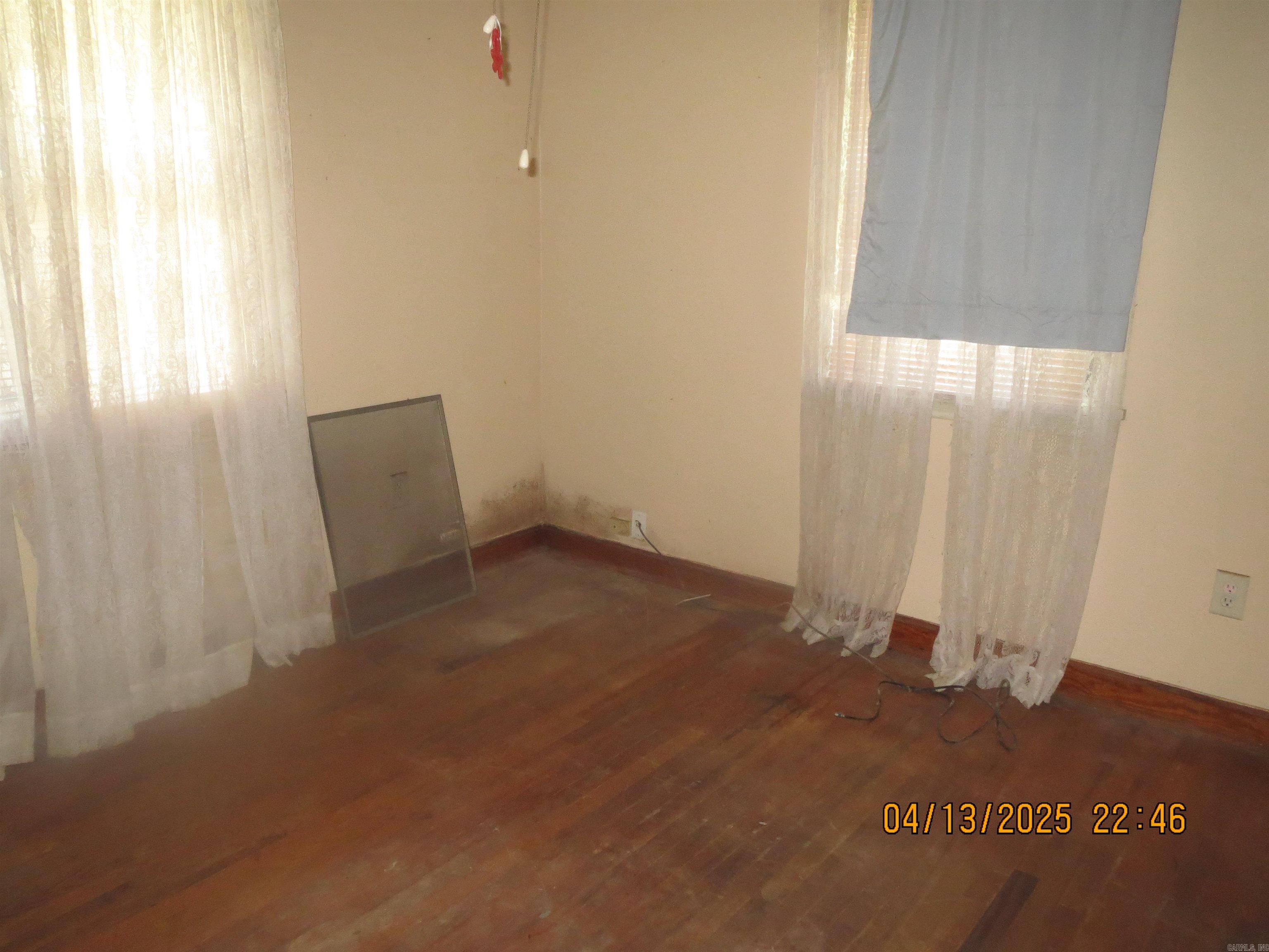 609 E Central  Warren, AR