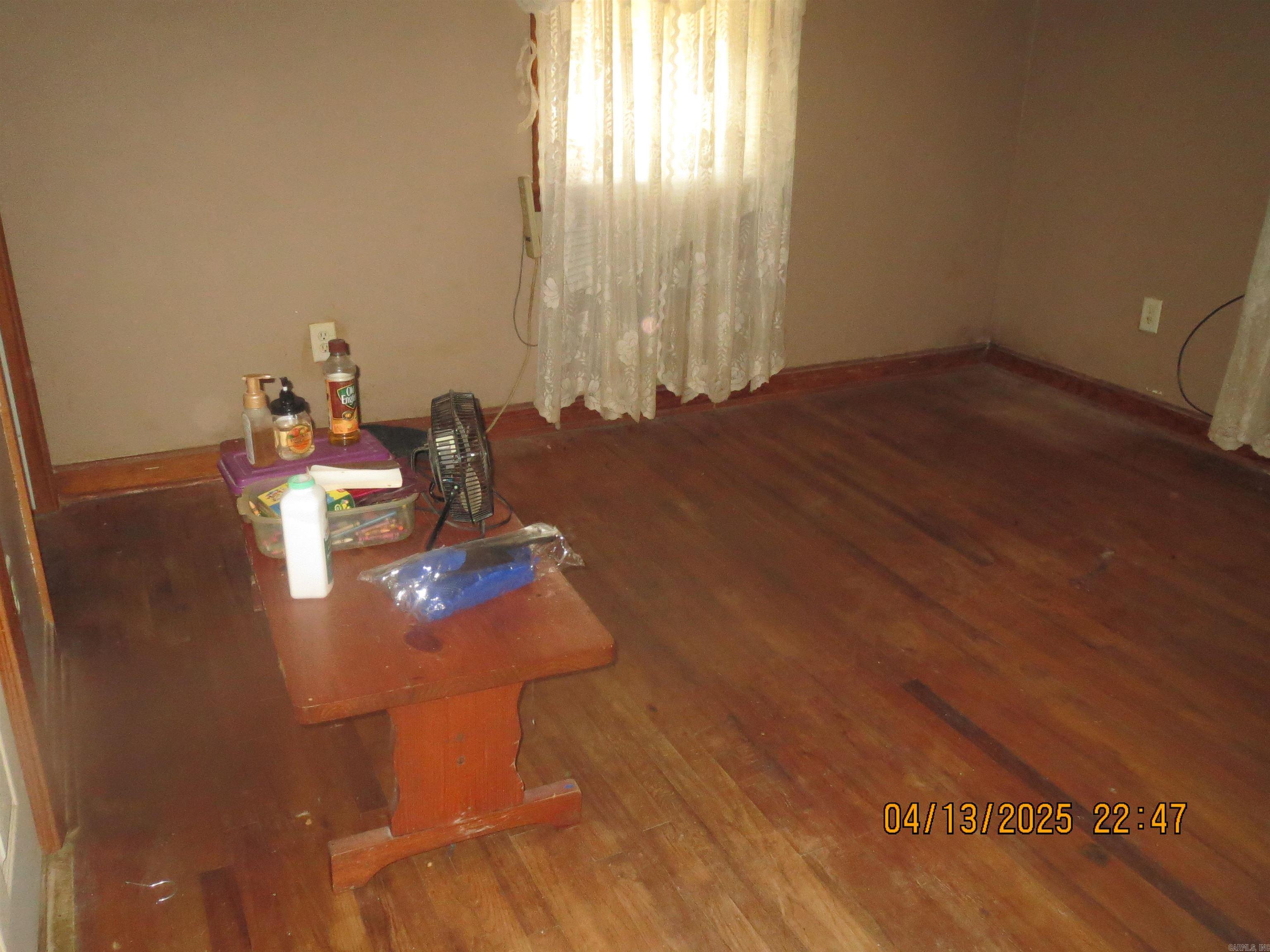 609 E Central  Warren, AR