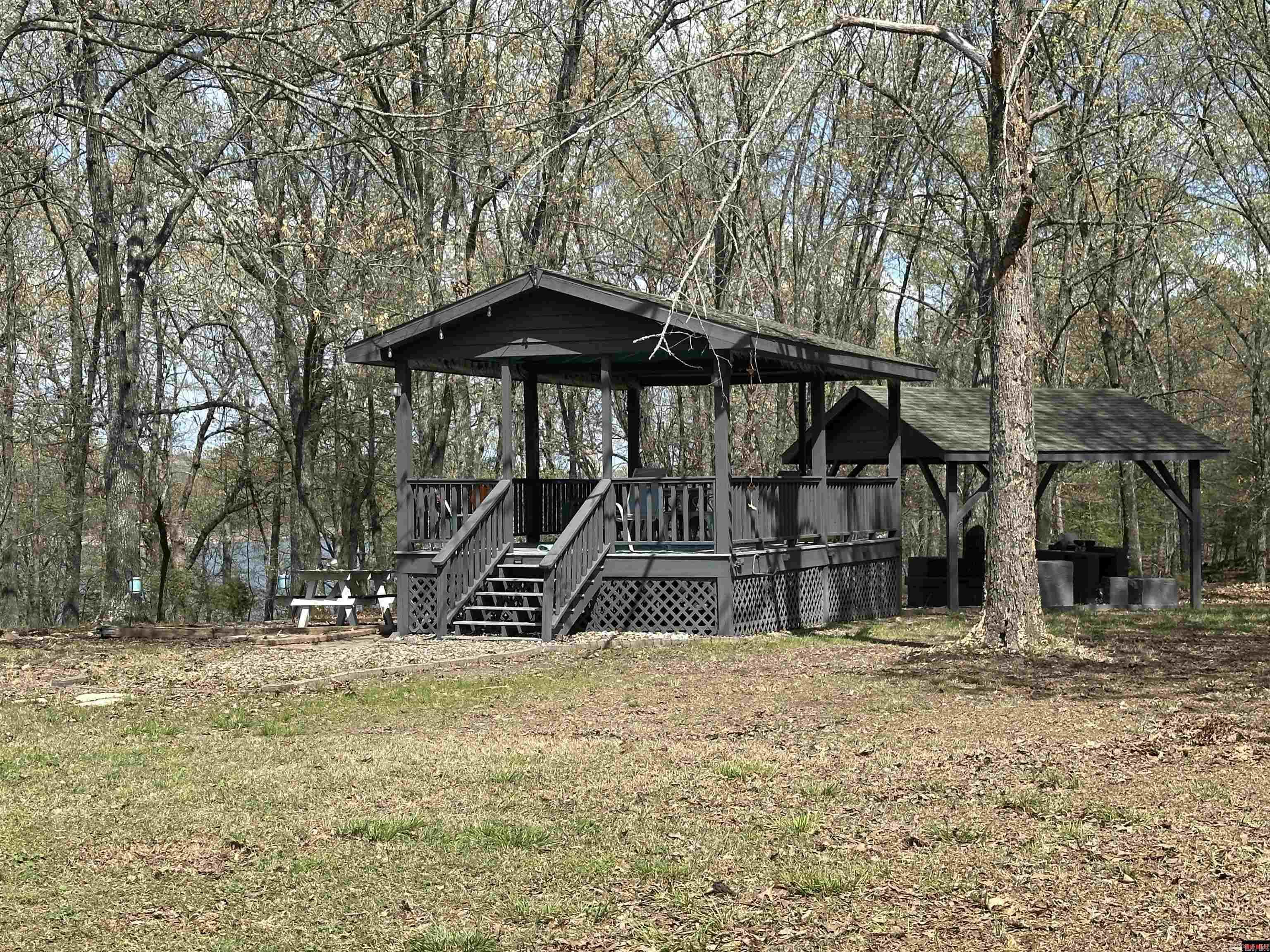 13534 MC 8001  Yellville, AR