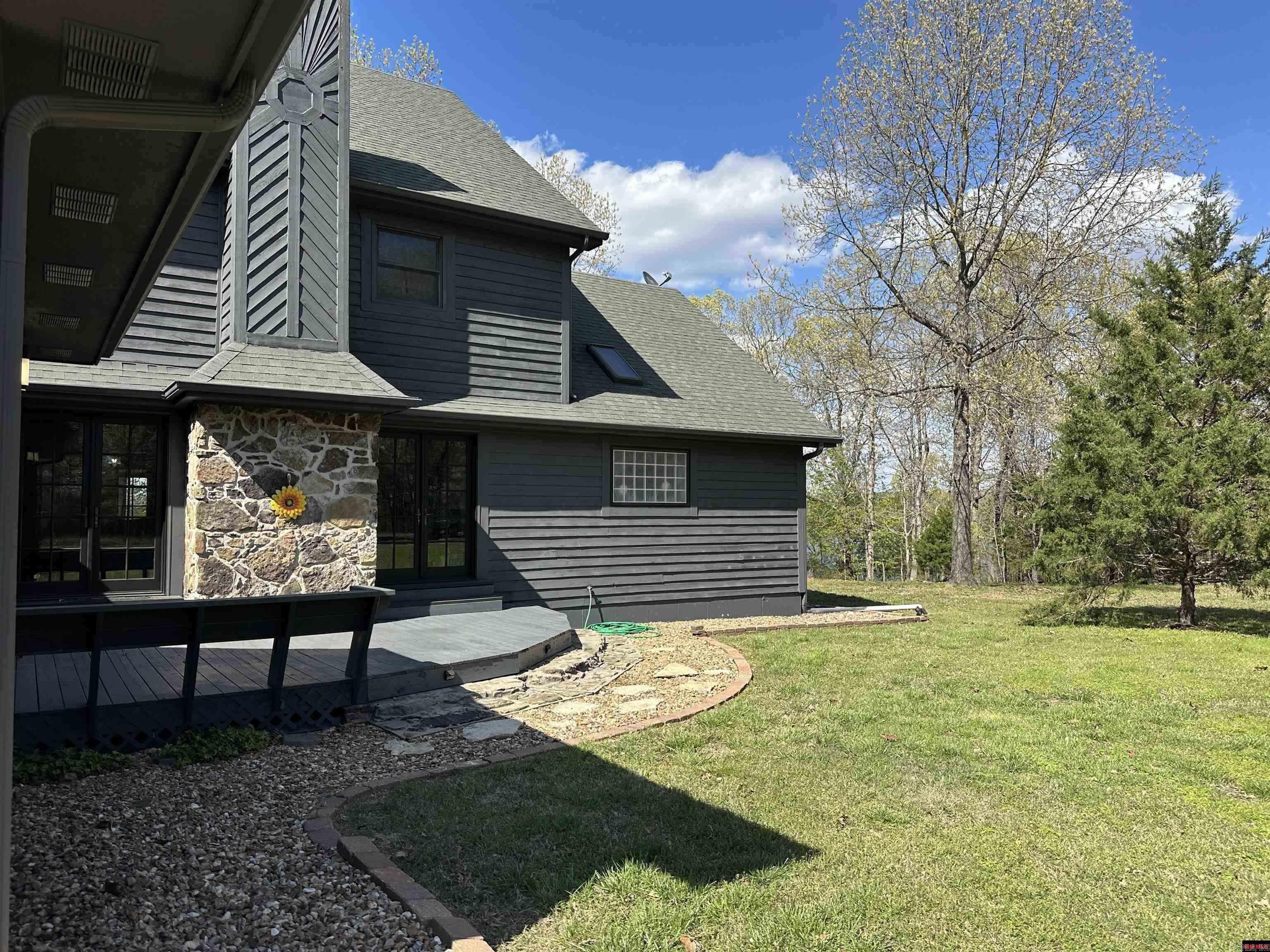 13534 MC 8001  Yellville, AR