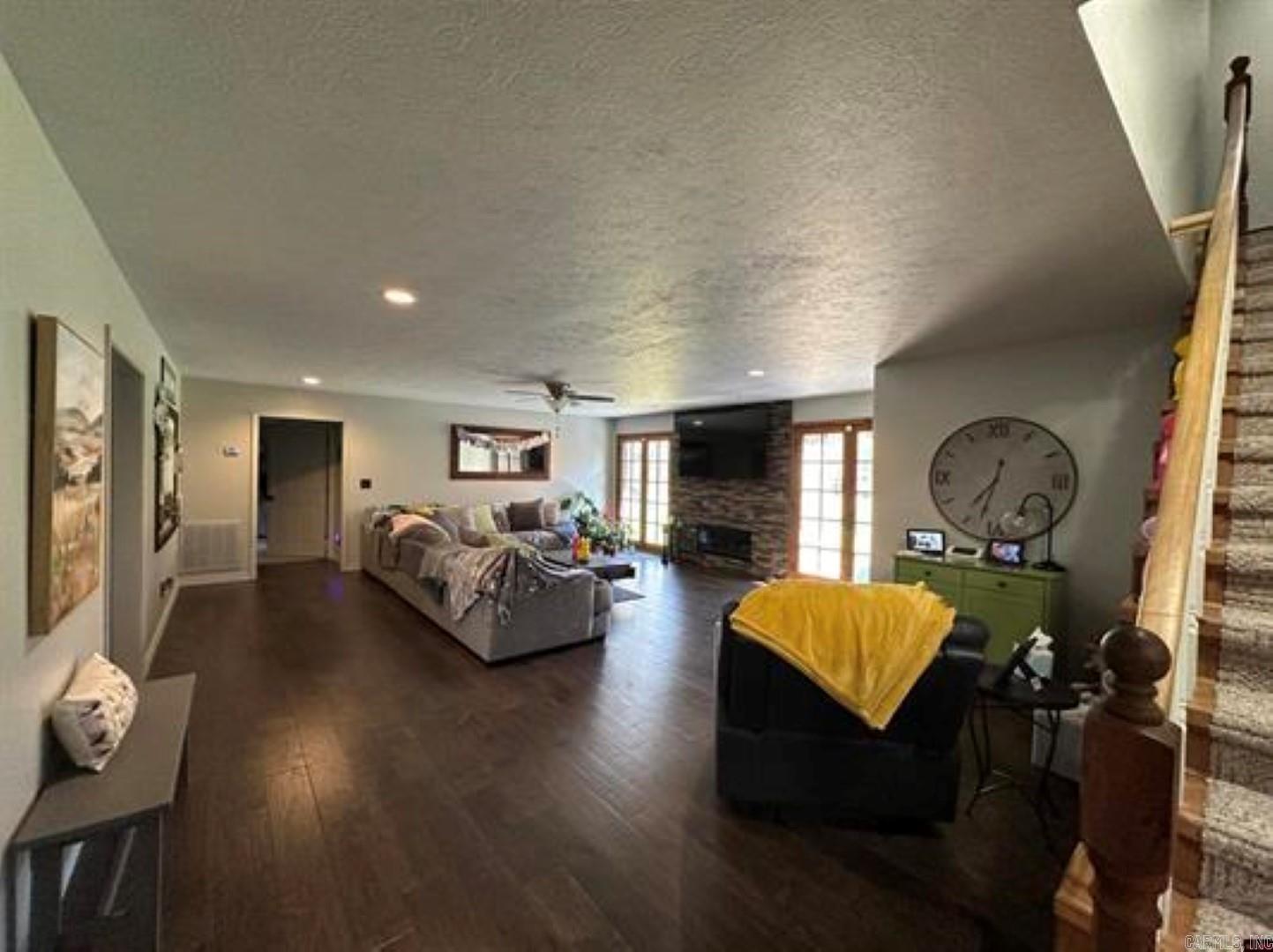 13534 MC 8001  Yellville, AR