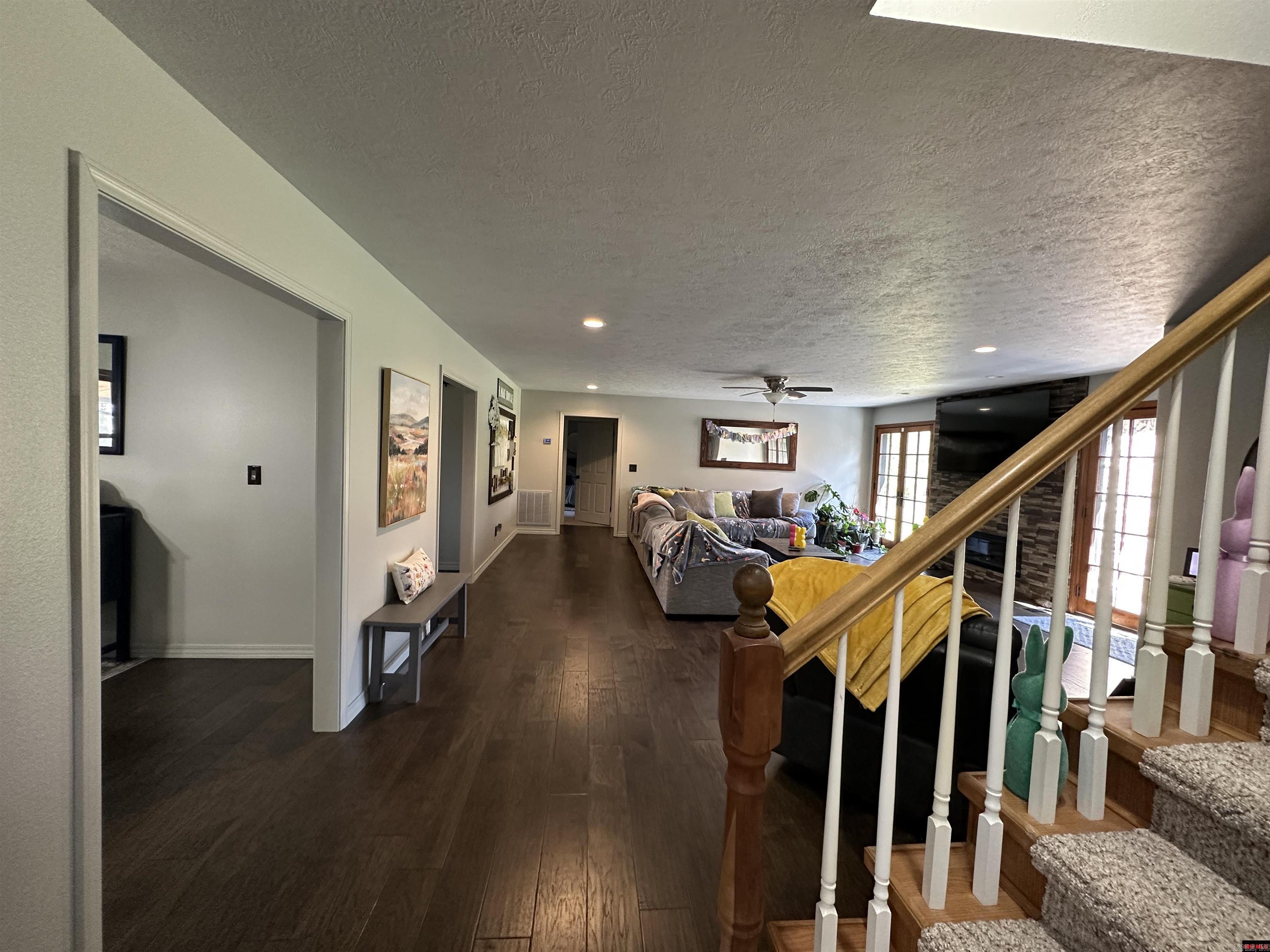 13534 MC 8001  Yellville, AR