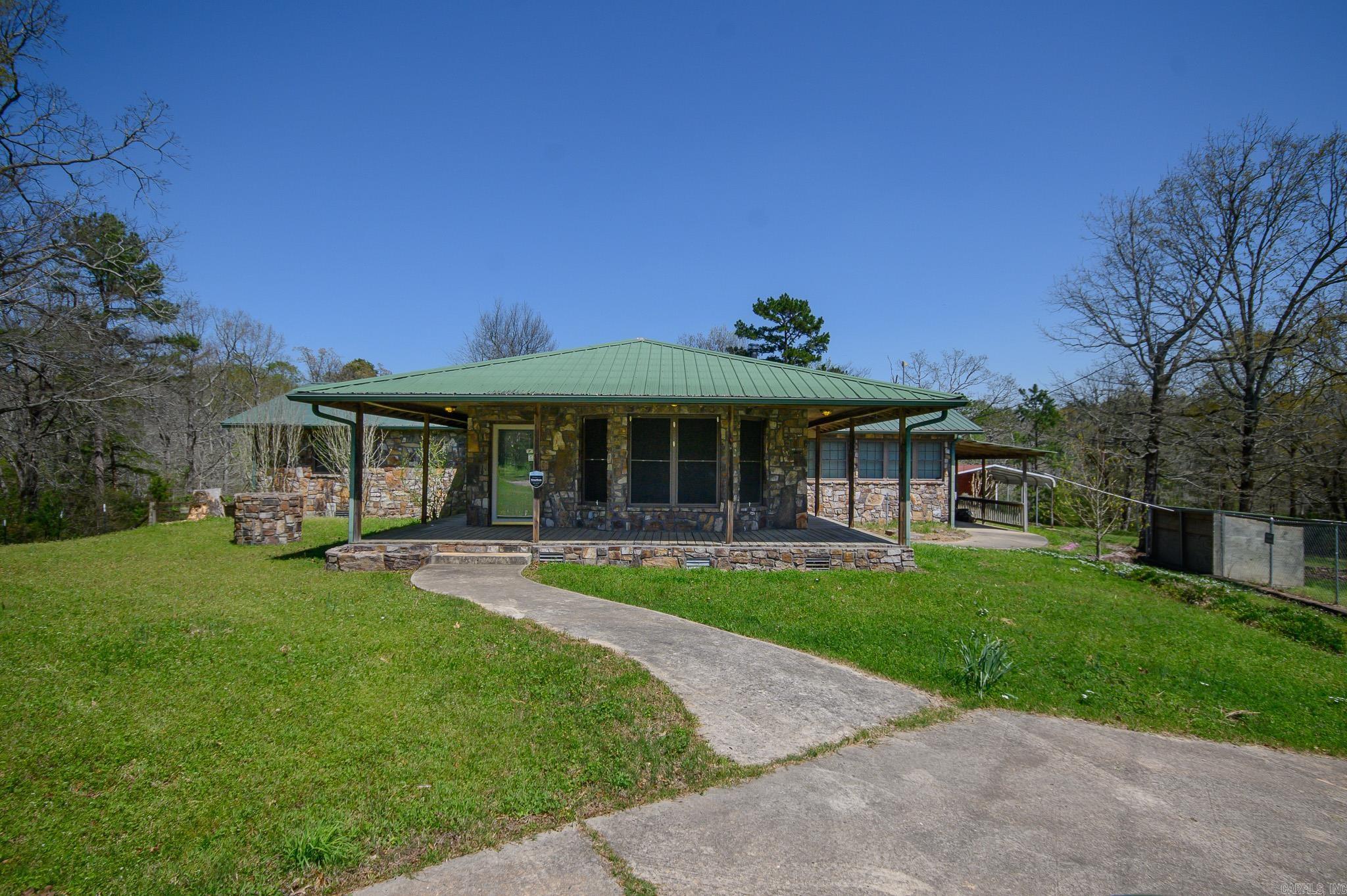 1295 Polk Road 47 Mena, AR 71953