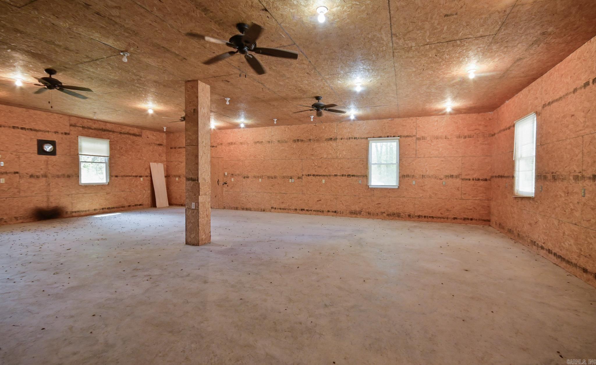 1295 Polk Road 47 Mena, AR 71953