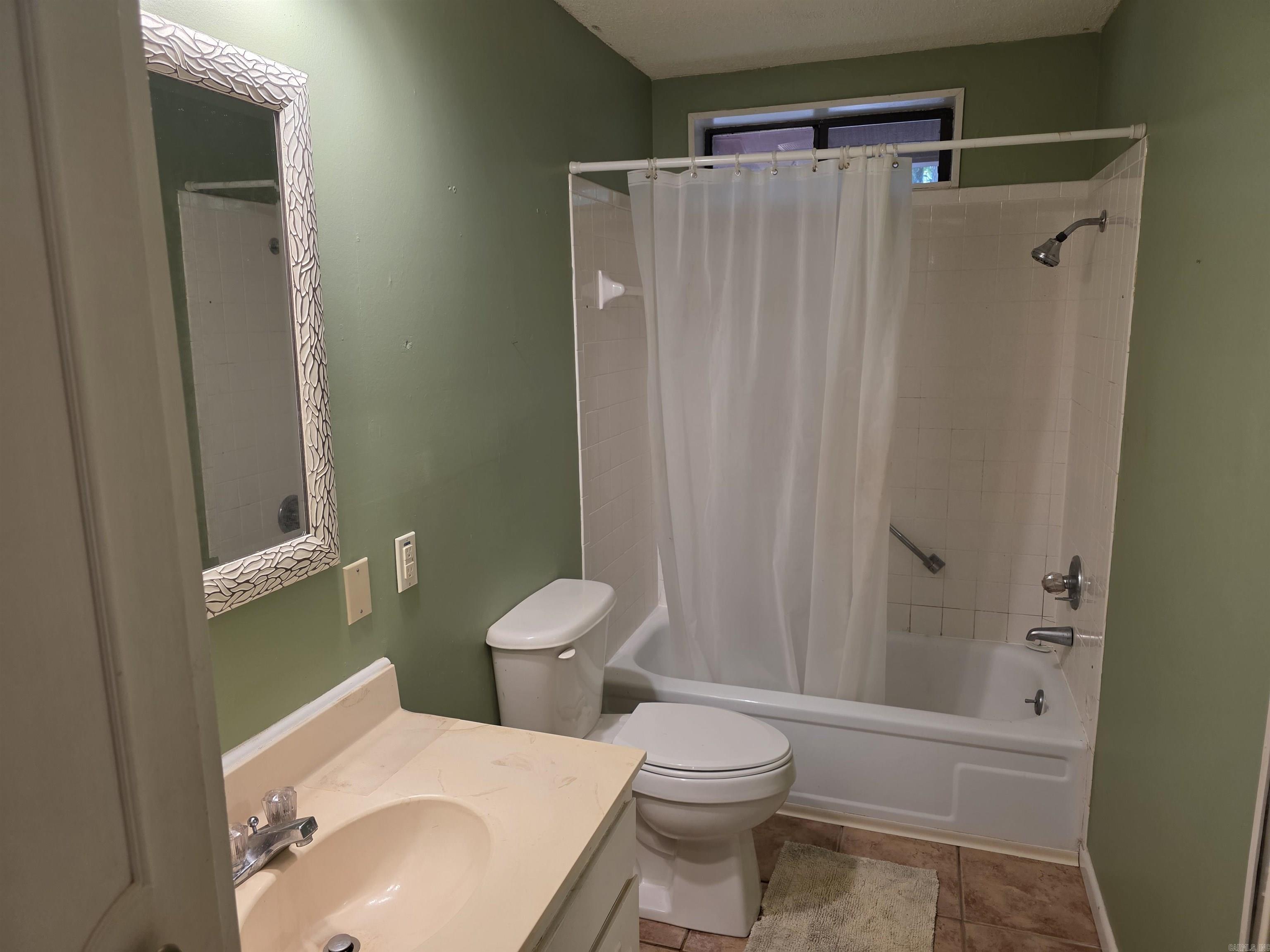 127 Short Haven Ln.  Fairfield Bay, AR