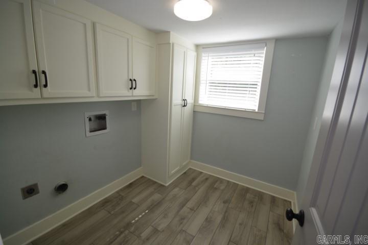 12904 Southridge Drive Little Rock, AR 72212-1633