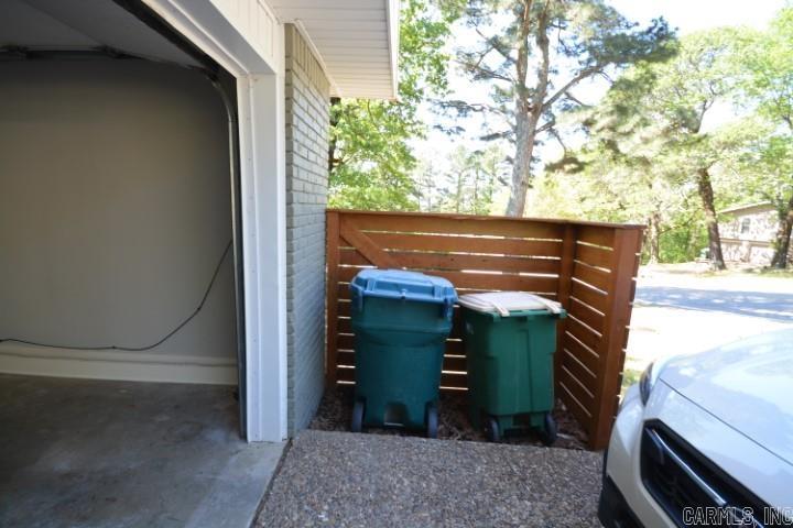 12904 Southridge Drive Little Rock, AR 72212-1633