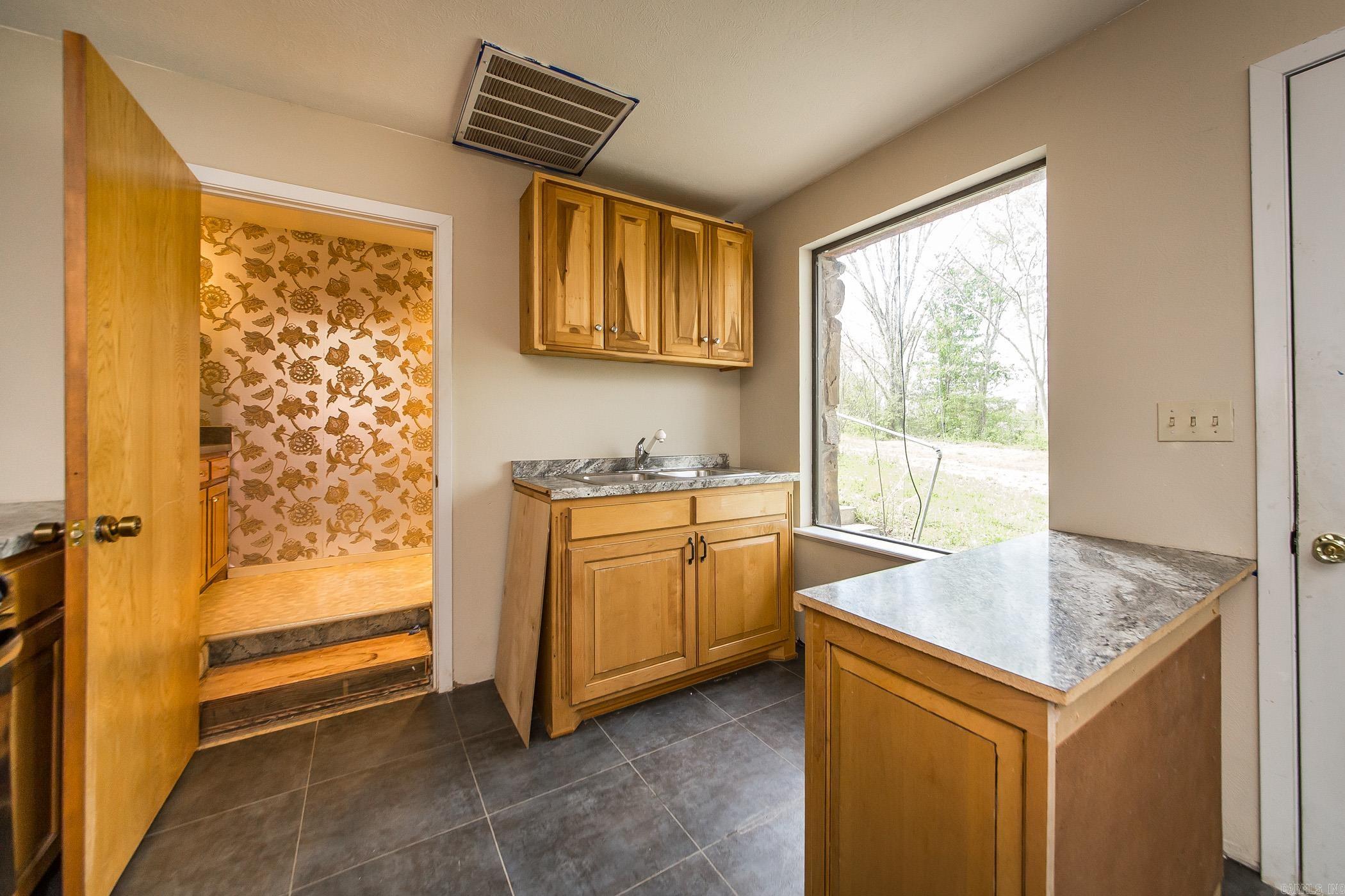 429 Caddo  Norman, AR