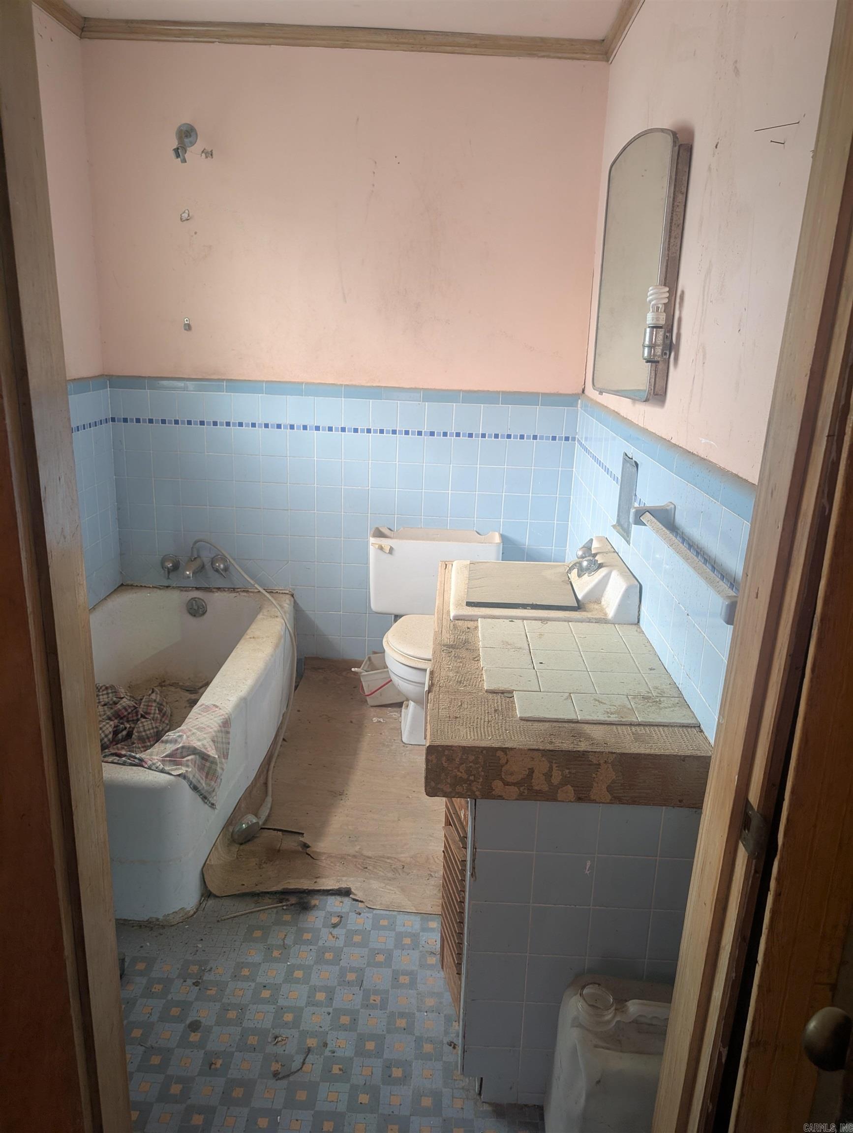 604 Short Ave Camden, AR 71701