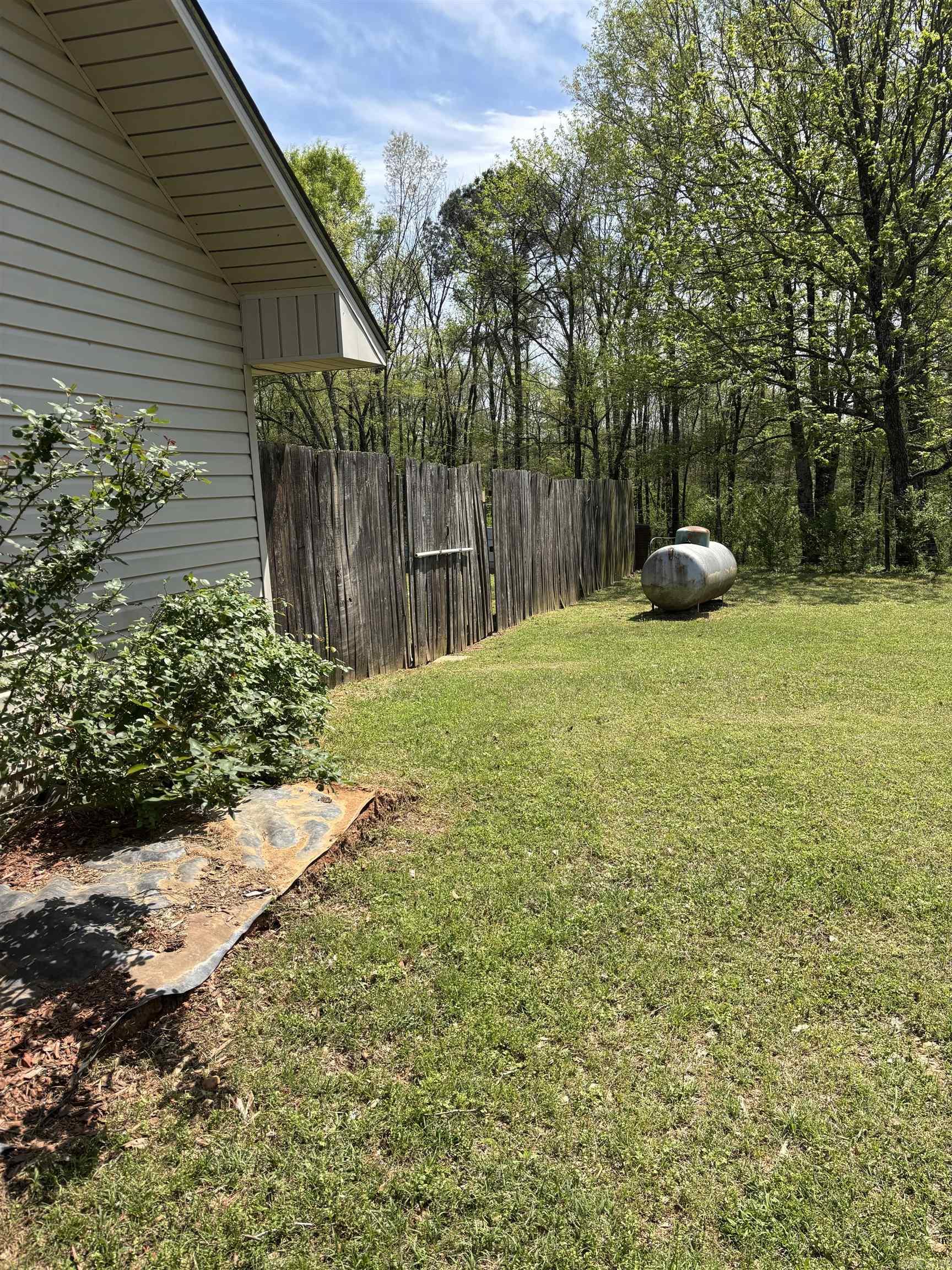 1479 Hwy 369 North  Nashville, AR