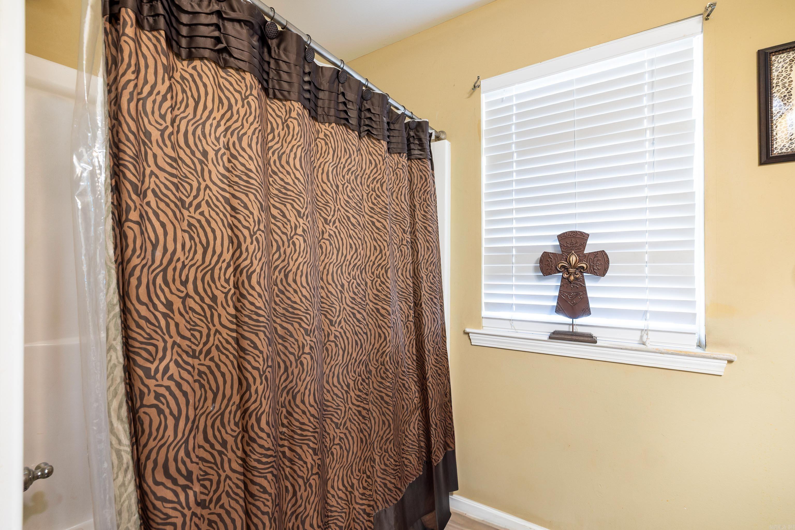 1007 Clinton  Alexander, AR