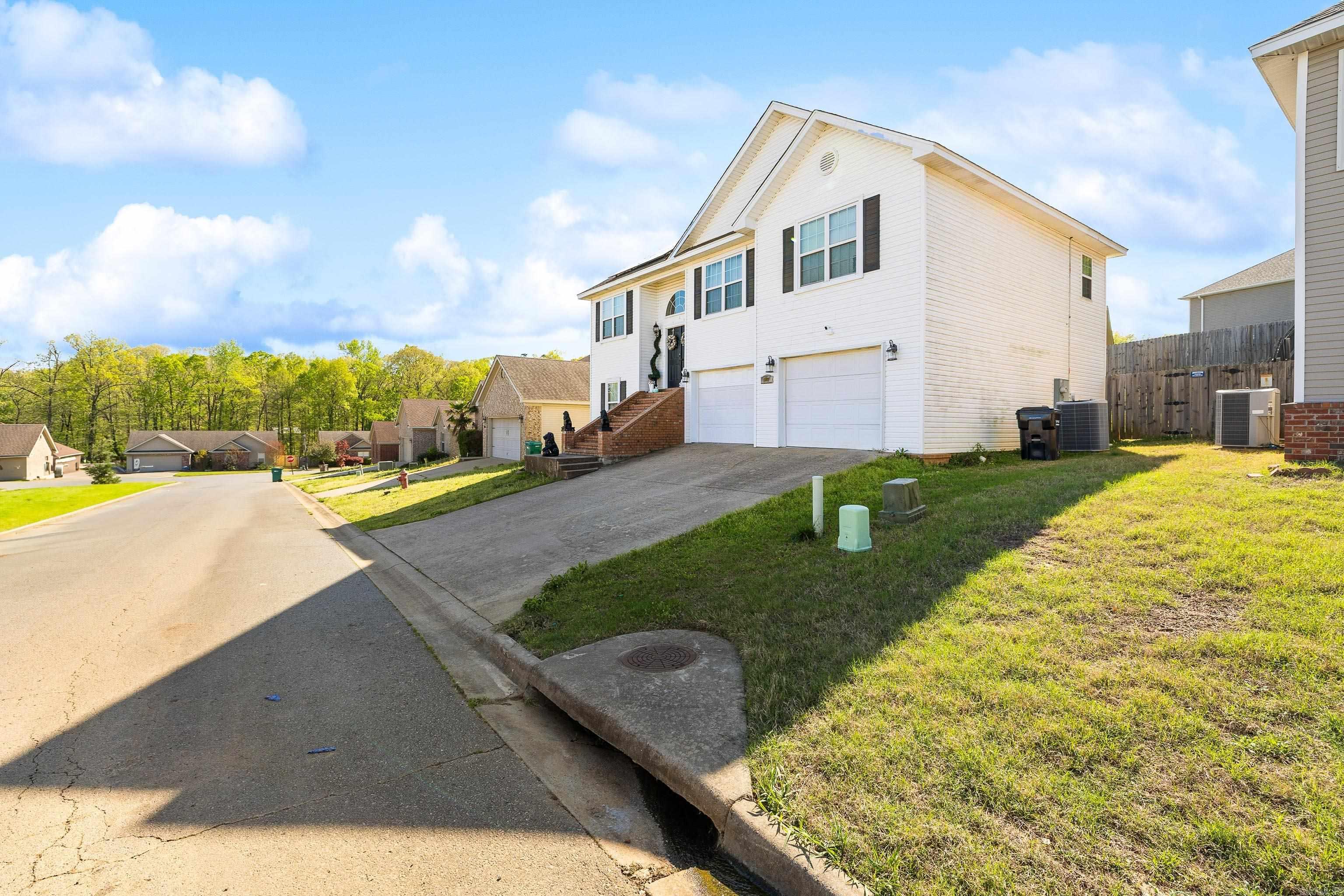 1007 Clinton  Alexander, AR