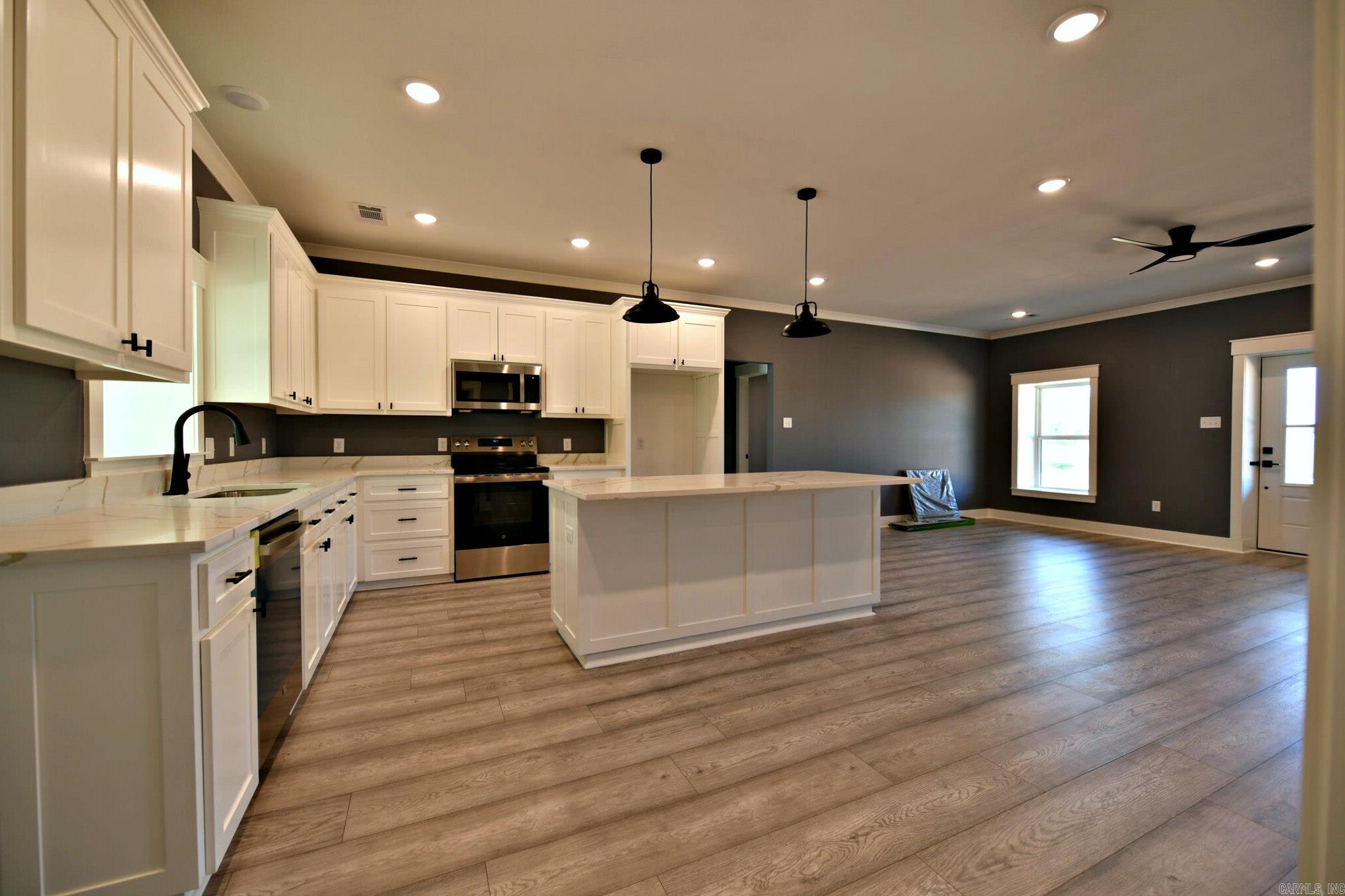 2014 S. Reine St. Mena, AR 71953