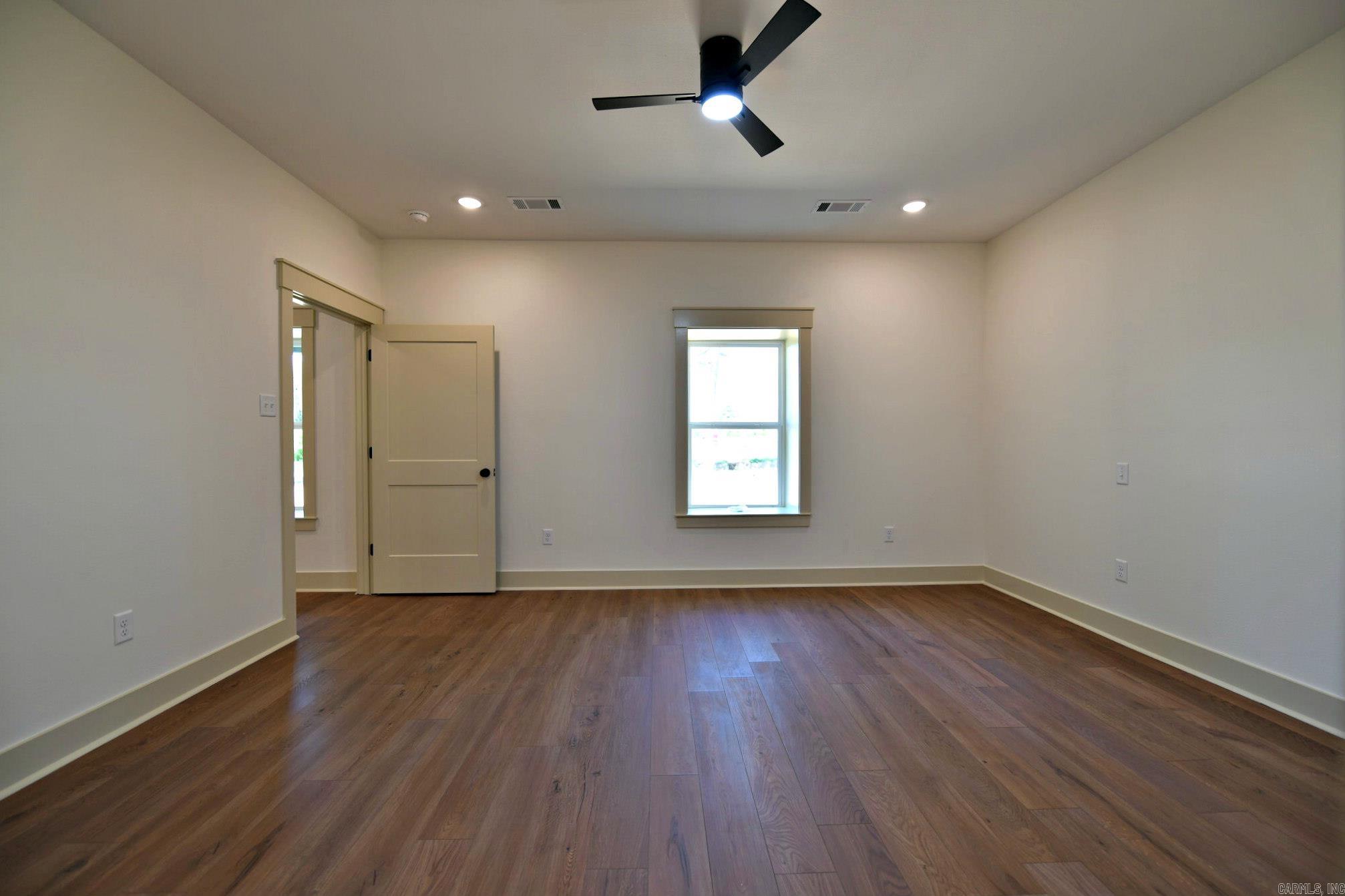 2016 S. Reine St.  Mena, AR