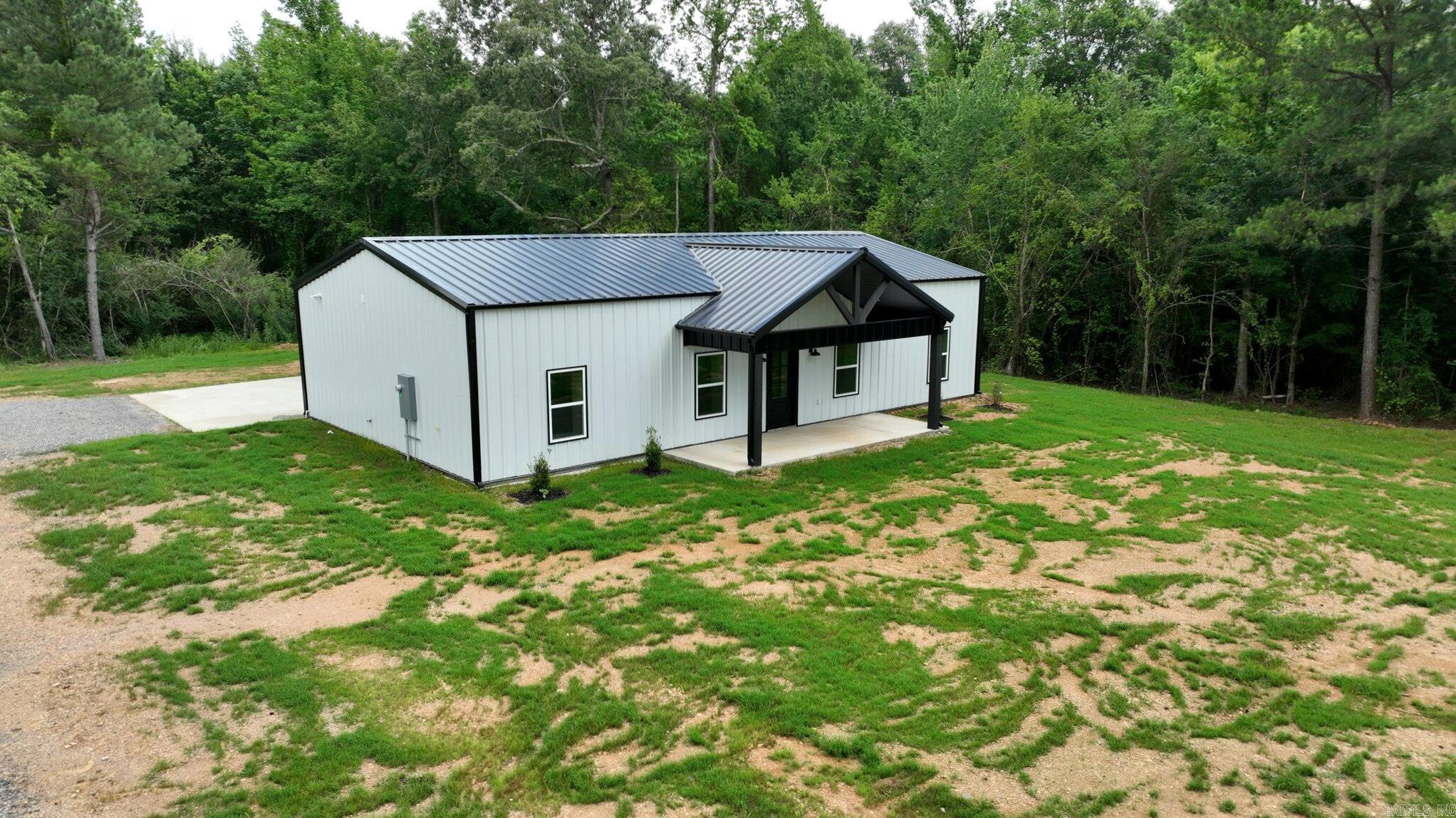 2016 S. Reine St.  Mena, AR