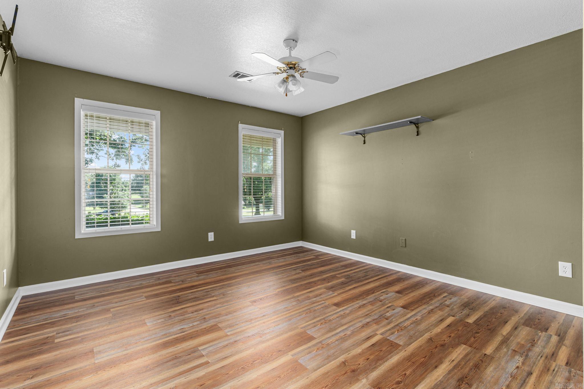 393 County Road 371  Bono, AR