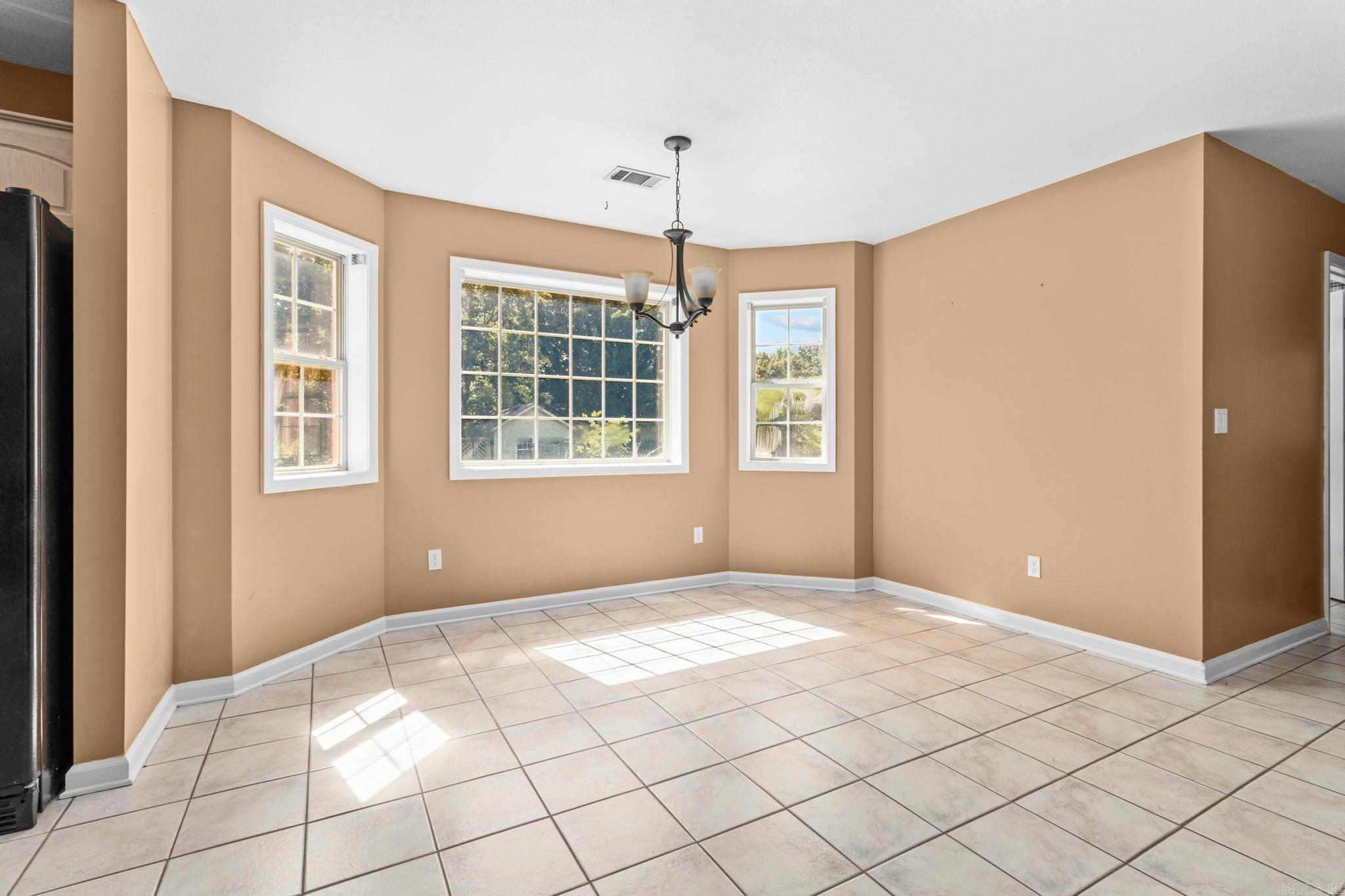 393 County Road 371  Bono, AR