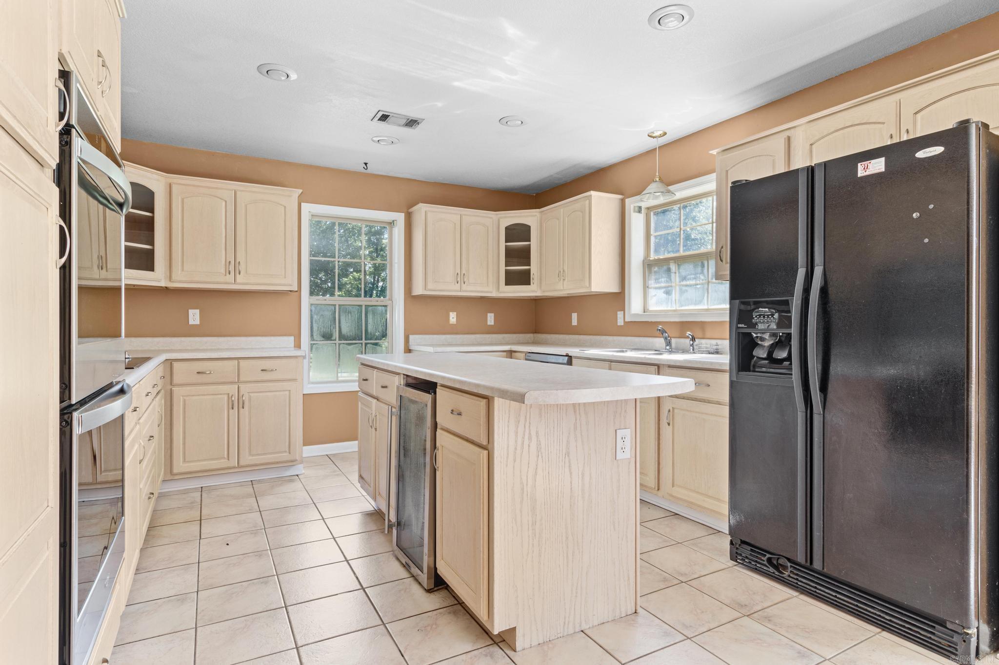 393 County Road 371  Bono, AR