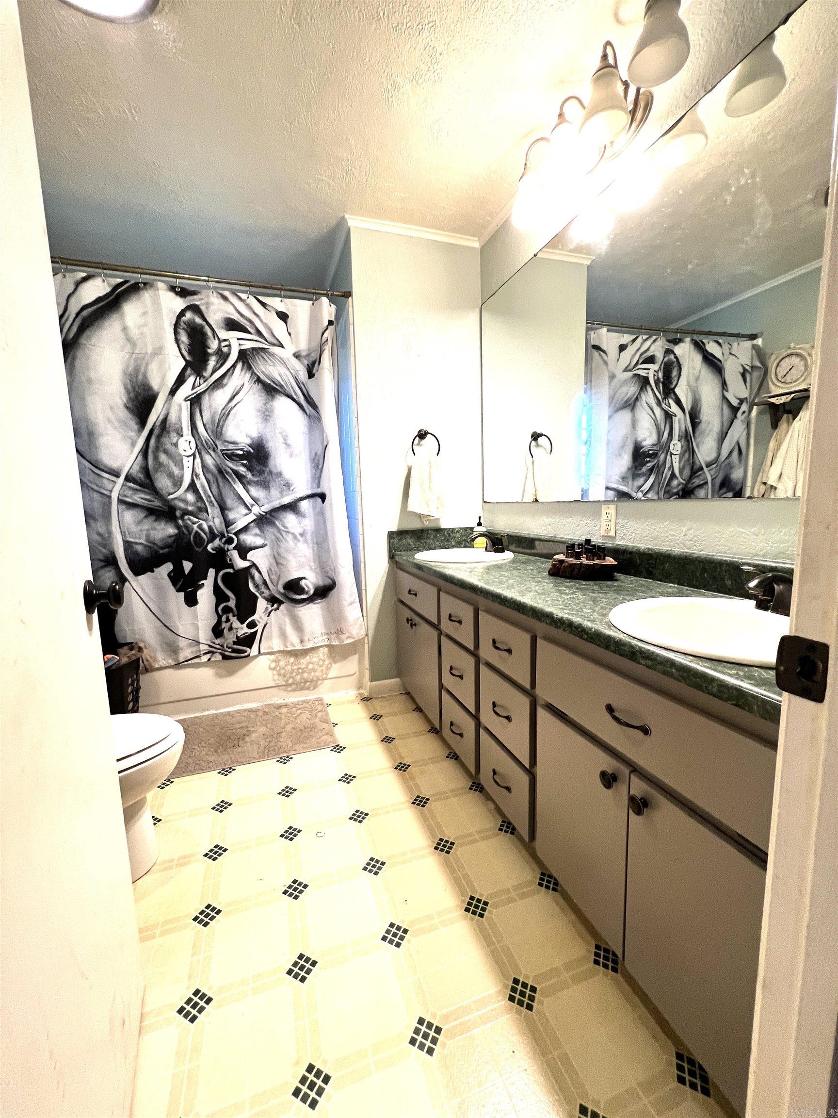 10011 N 293  Dumas, AR