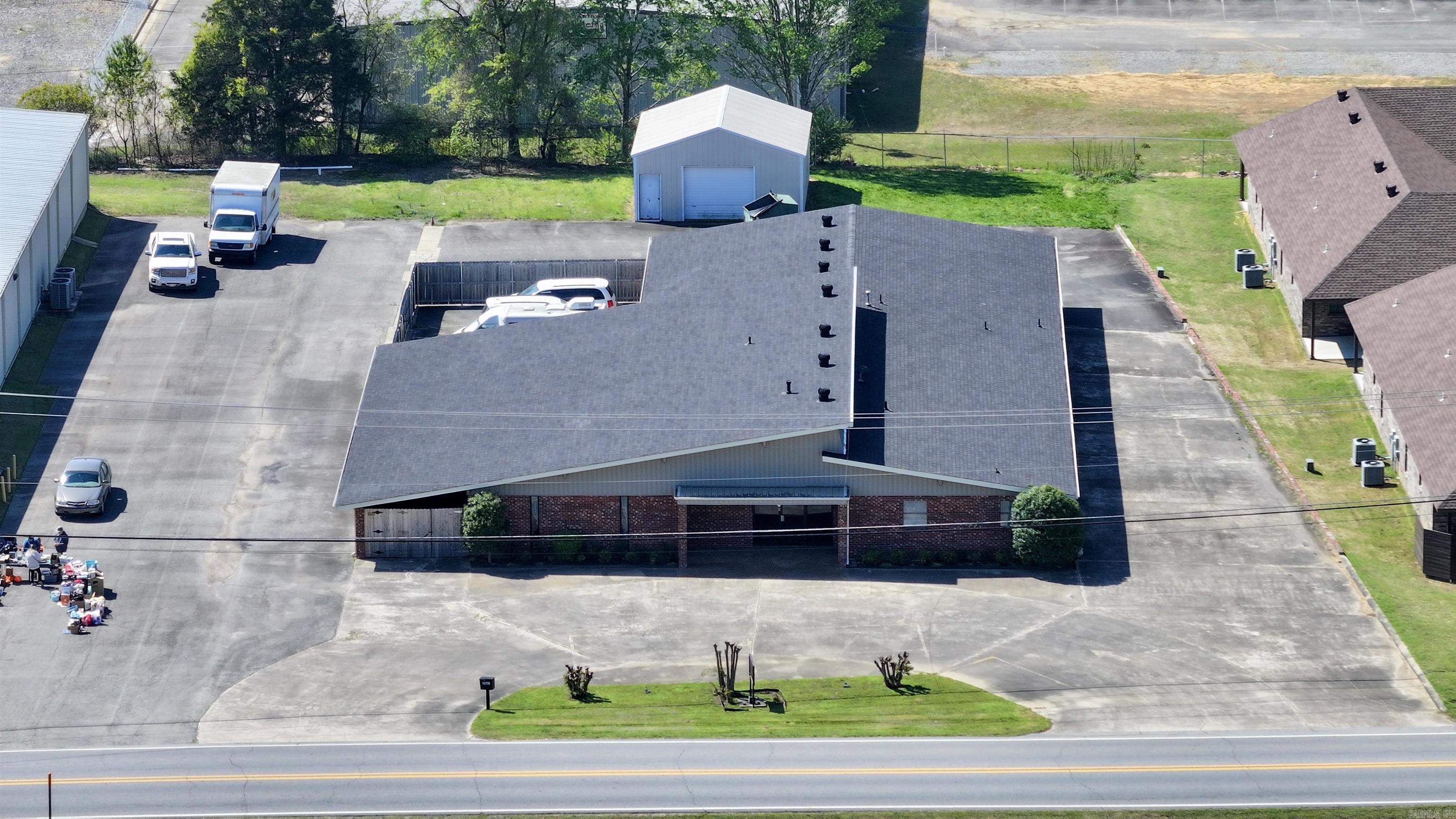 2501 E Moore  Searcy, AR