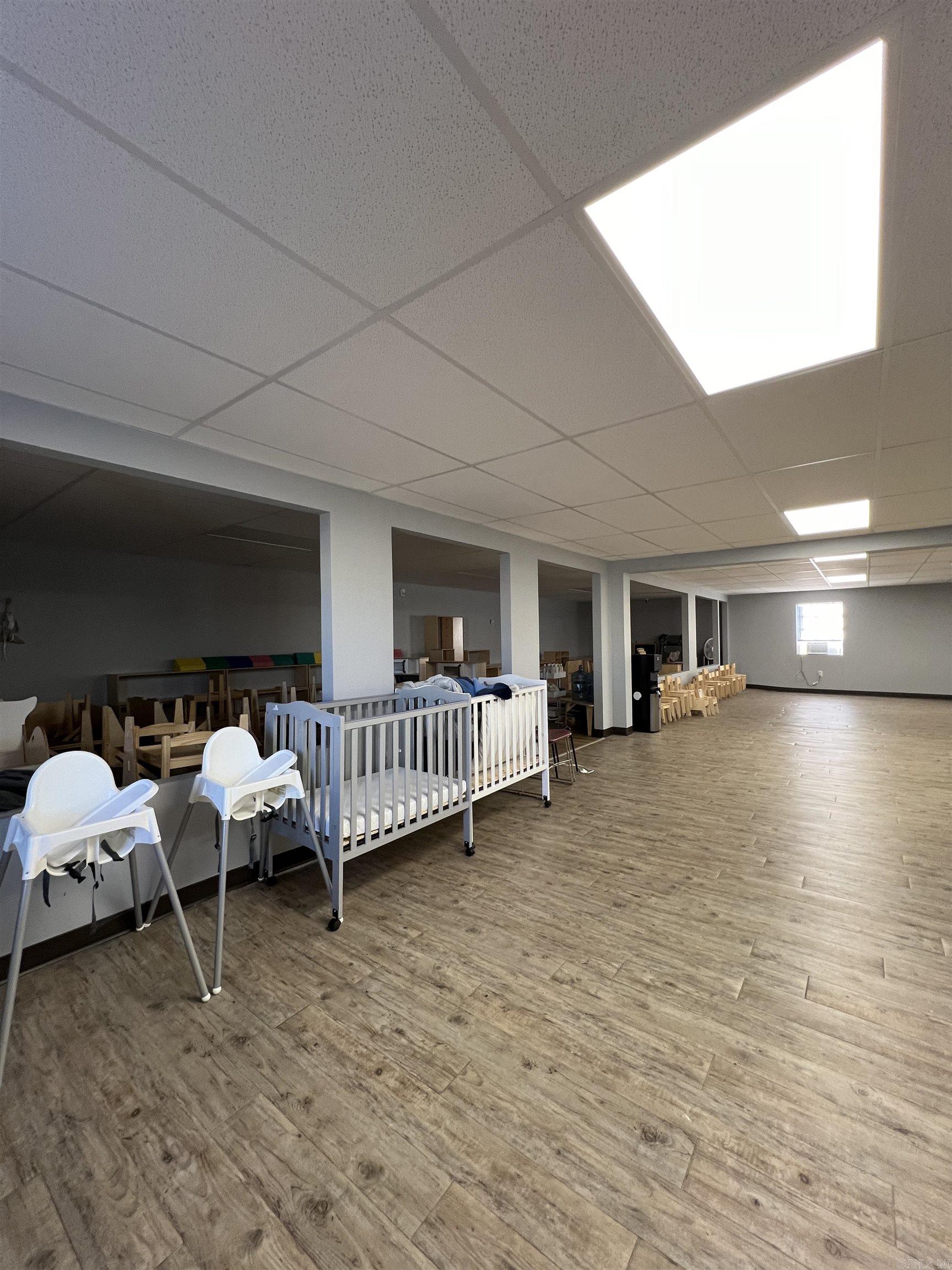 2501 E Moore  Searcy, AR