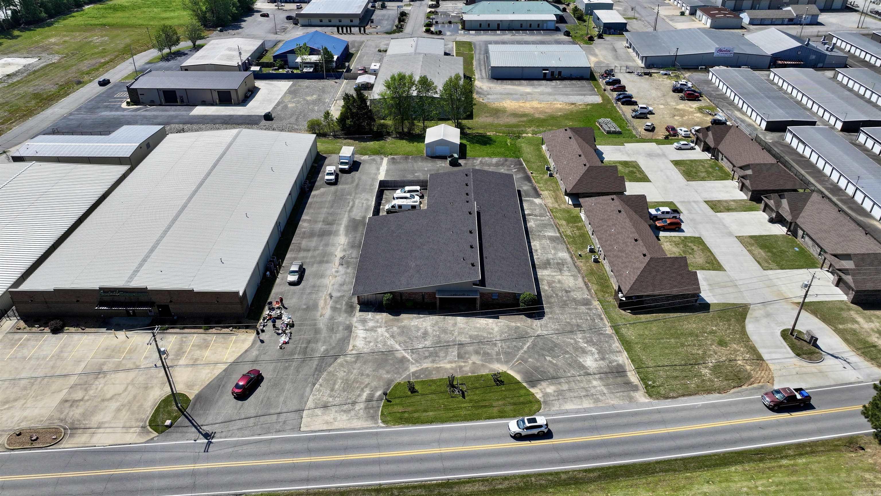 2501 E Moore  Searcy, AR