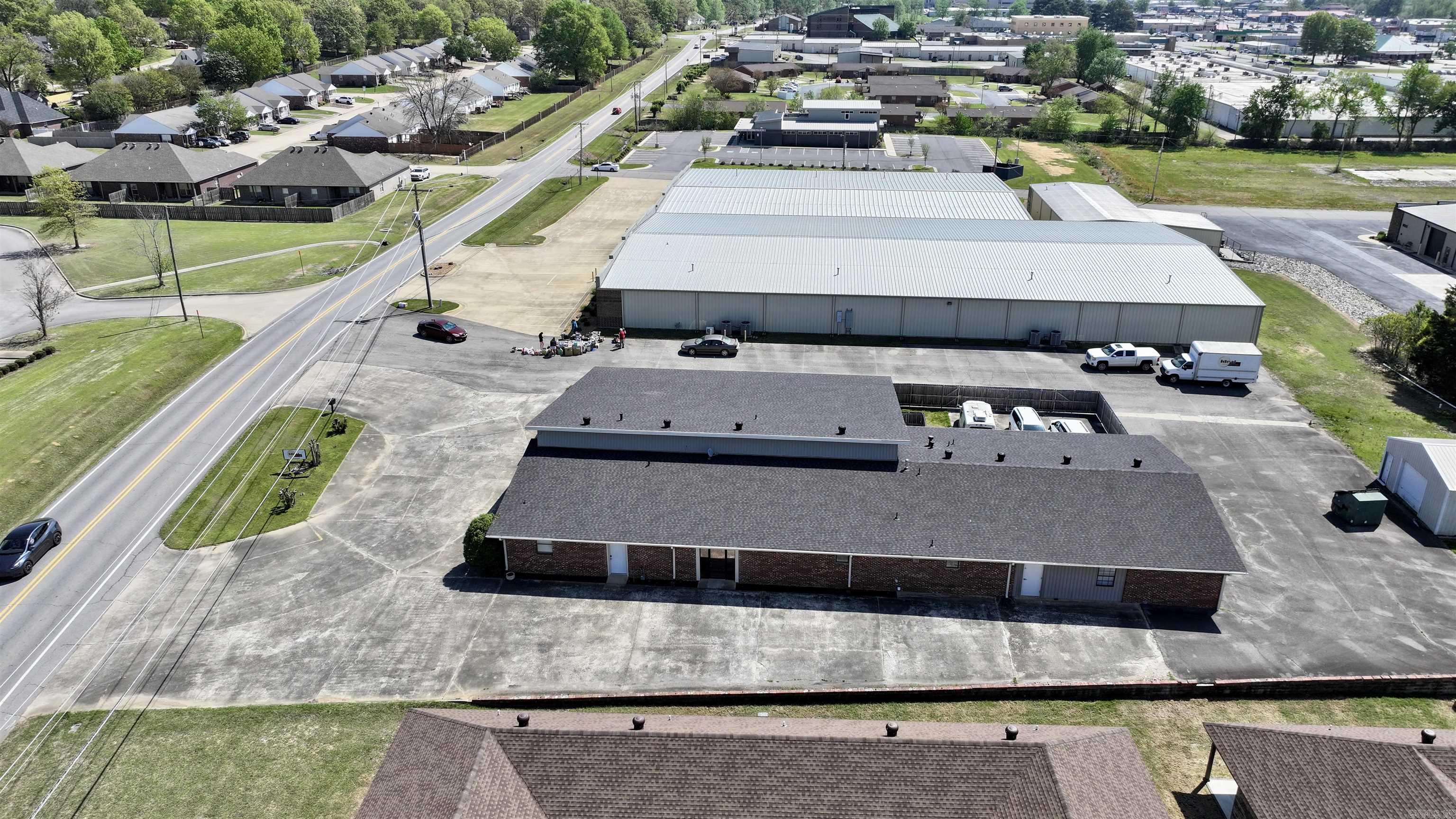 2501 E Moore  Searcy, AR