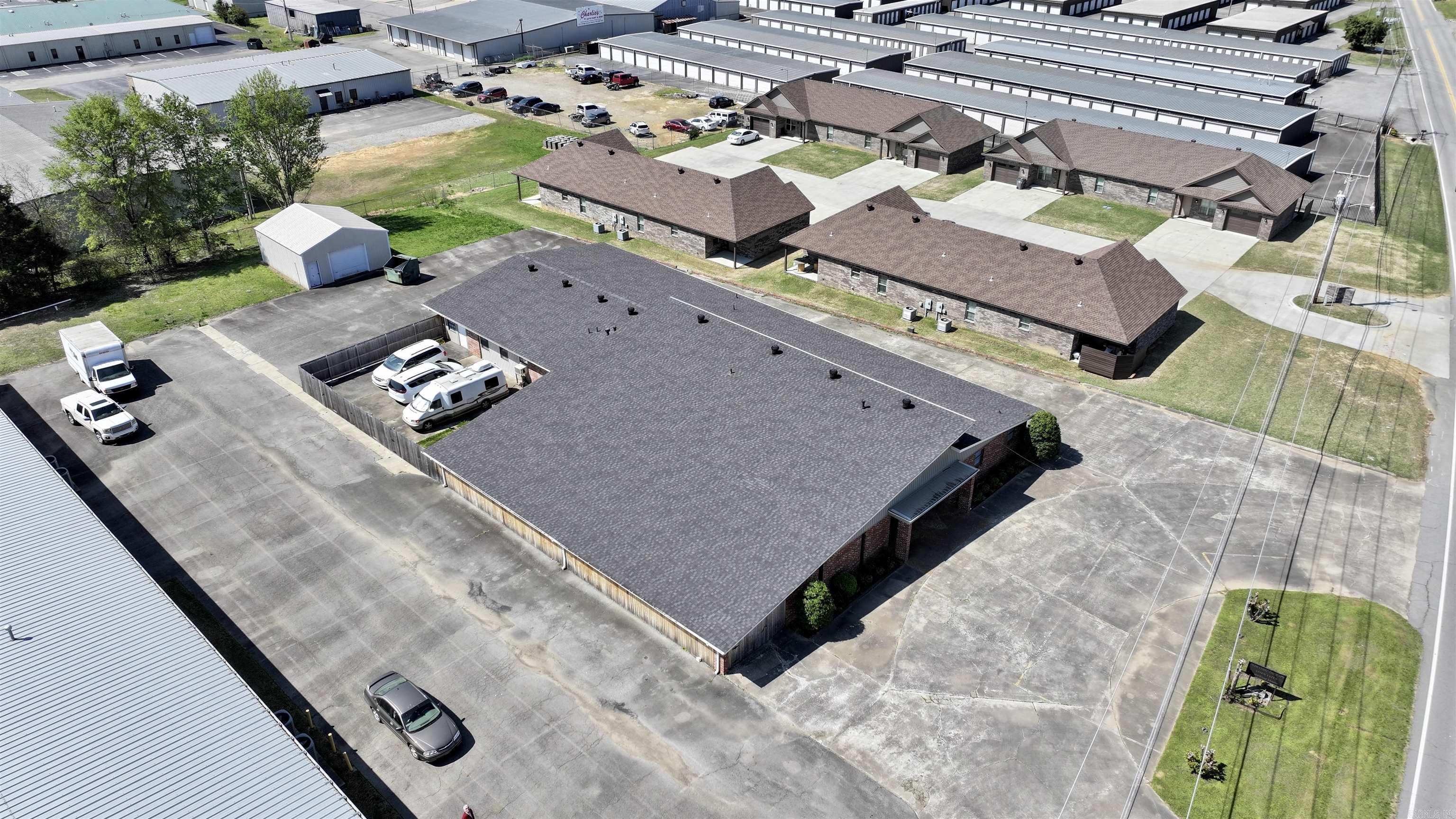 2501 E Moore  Searcy, AR