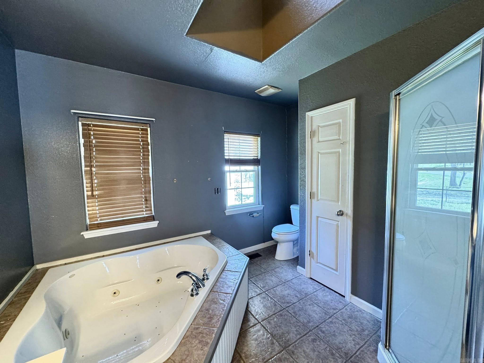 13178 Highway 66  Mountain View, AR