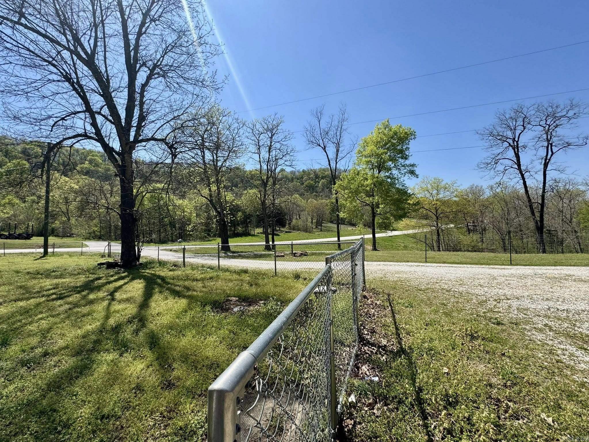 13178 Highway 66  Mountain View, AR