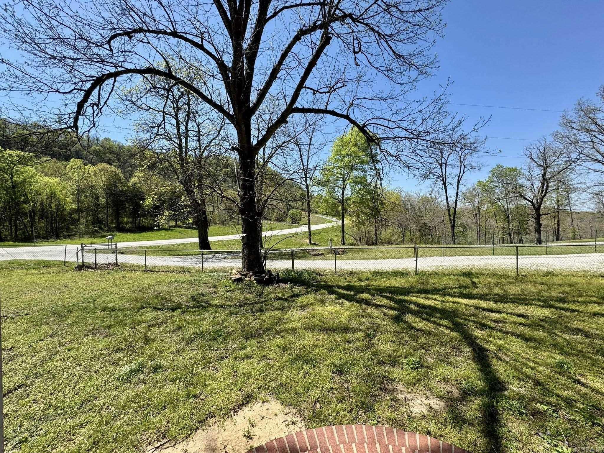 13178 Highway 66  Mountain View, AR