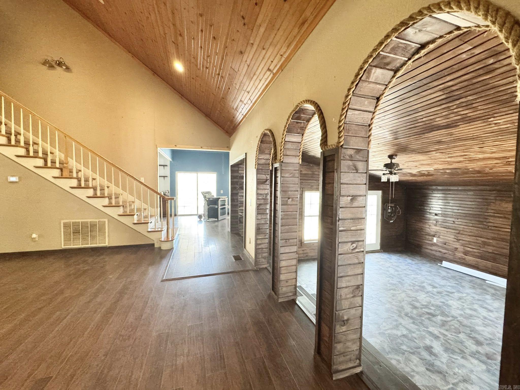 13178 Highway 66  Mountain View, AR