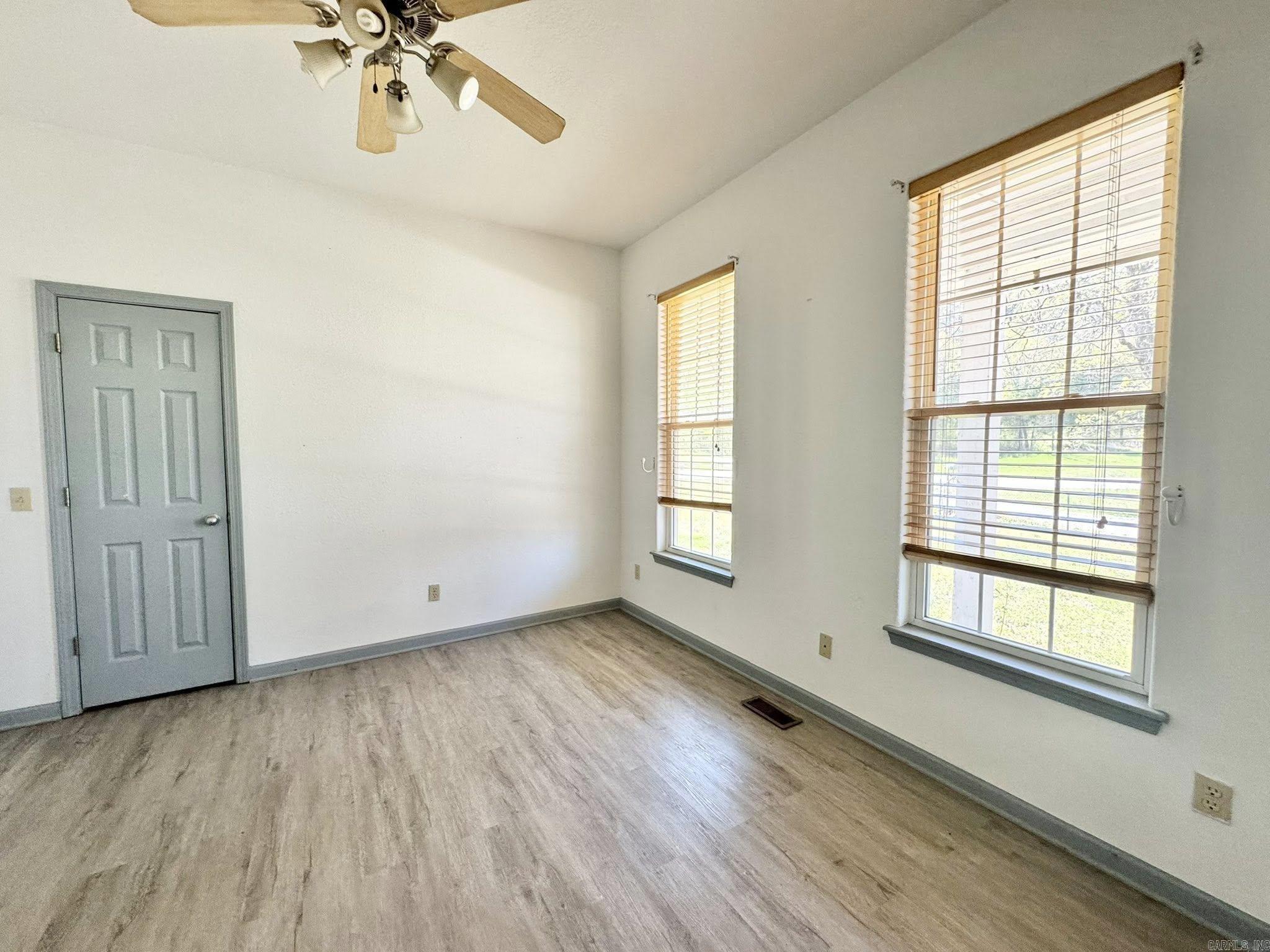 13178 Highway 66  Mountain View, AR