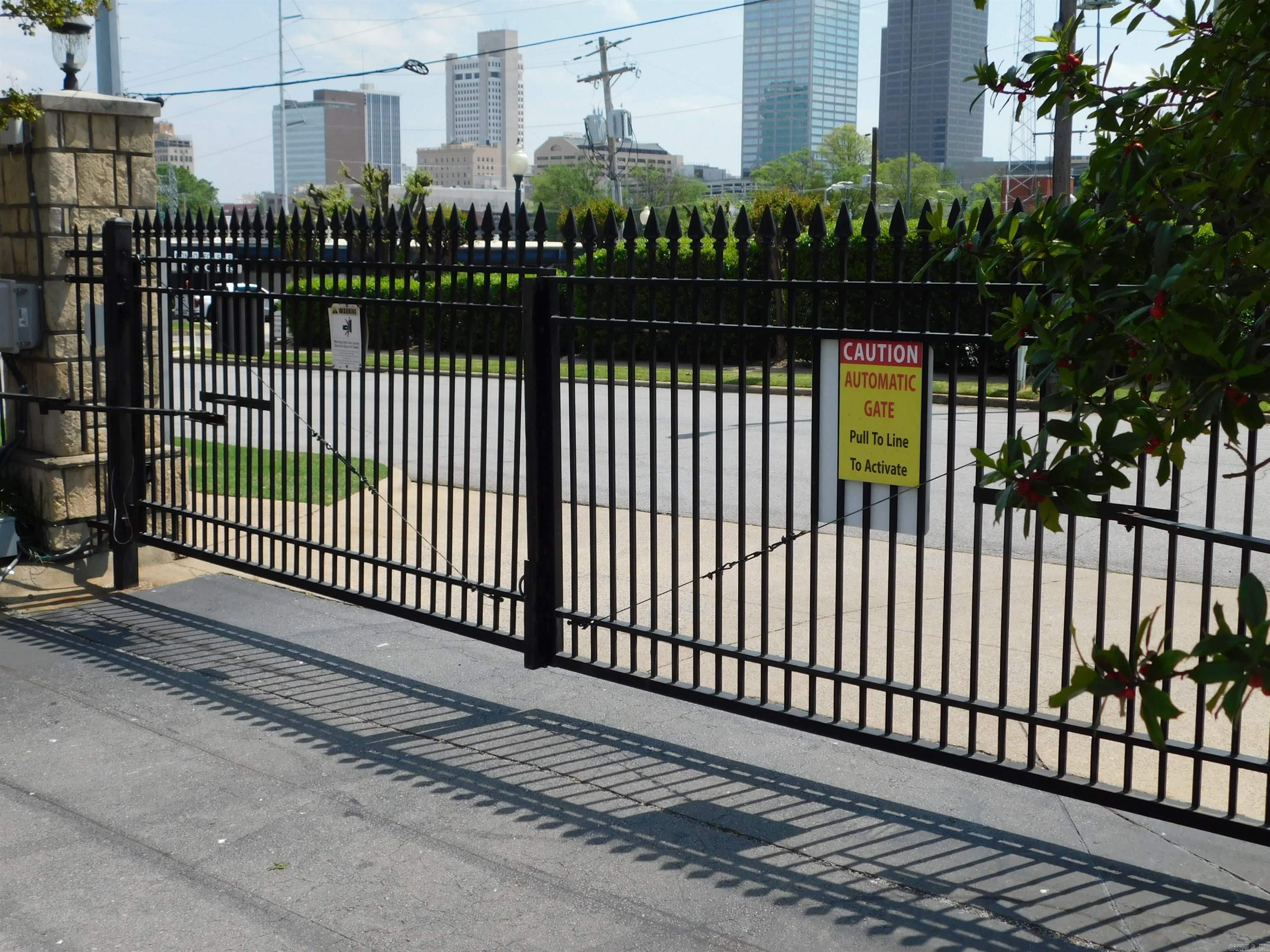 816 North Street Little Rock, AR 72205-1343