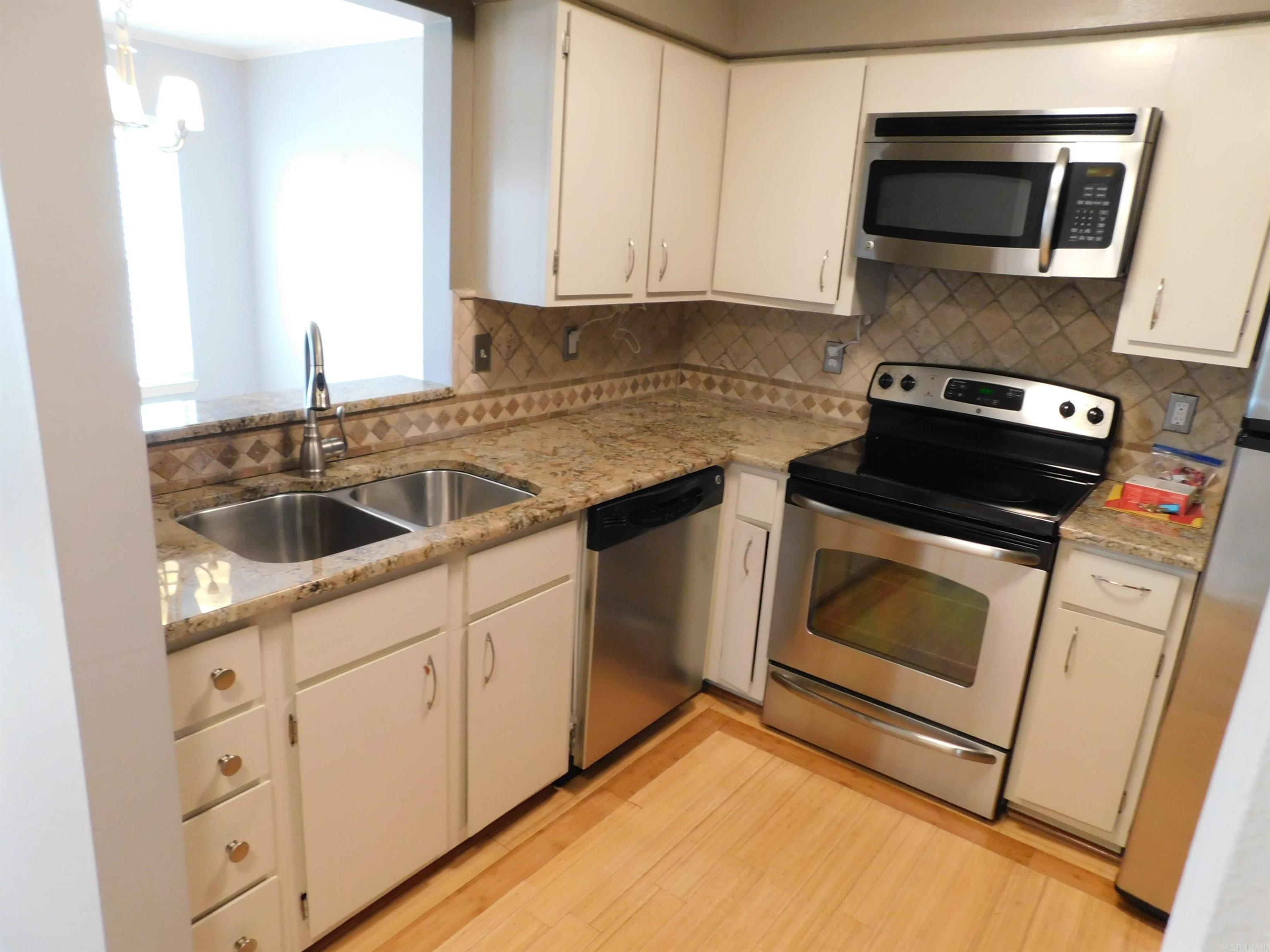 816 North Street Little Rock, AR 72205-1343