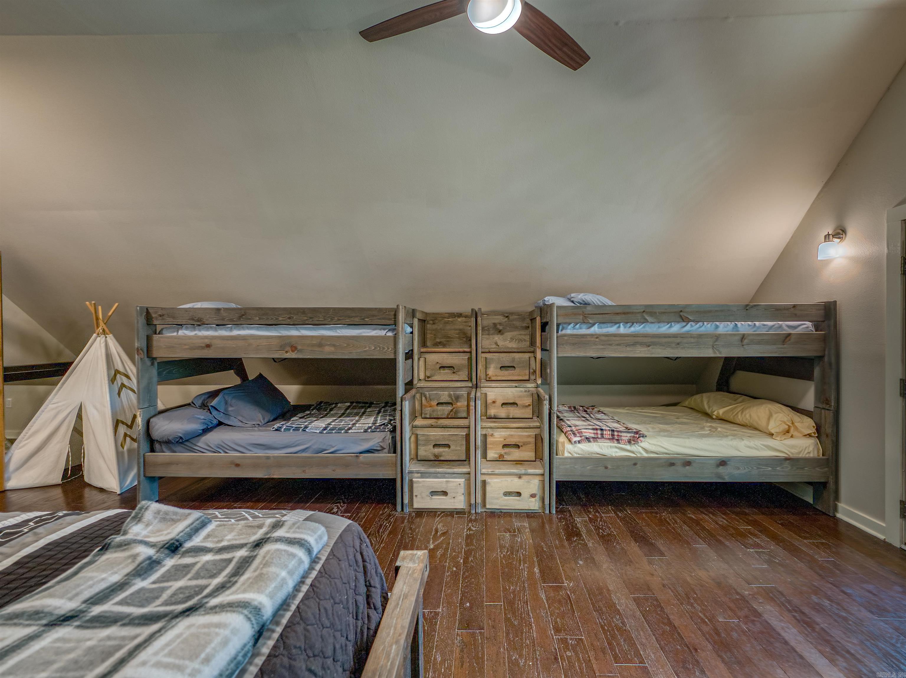 108 Heather  Shirley, AR